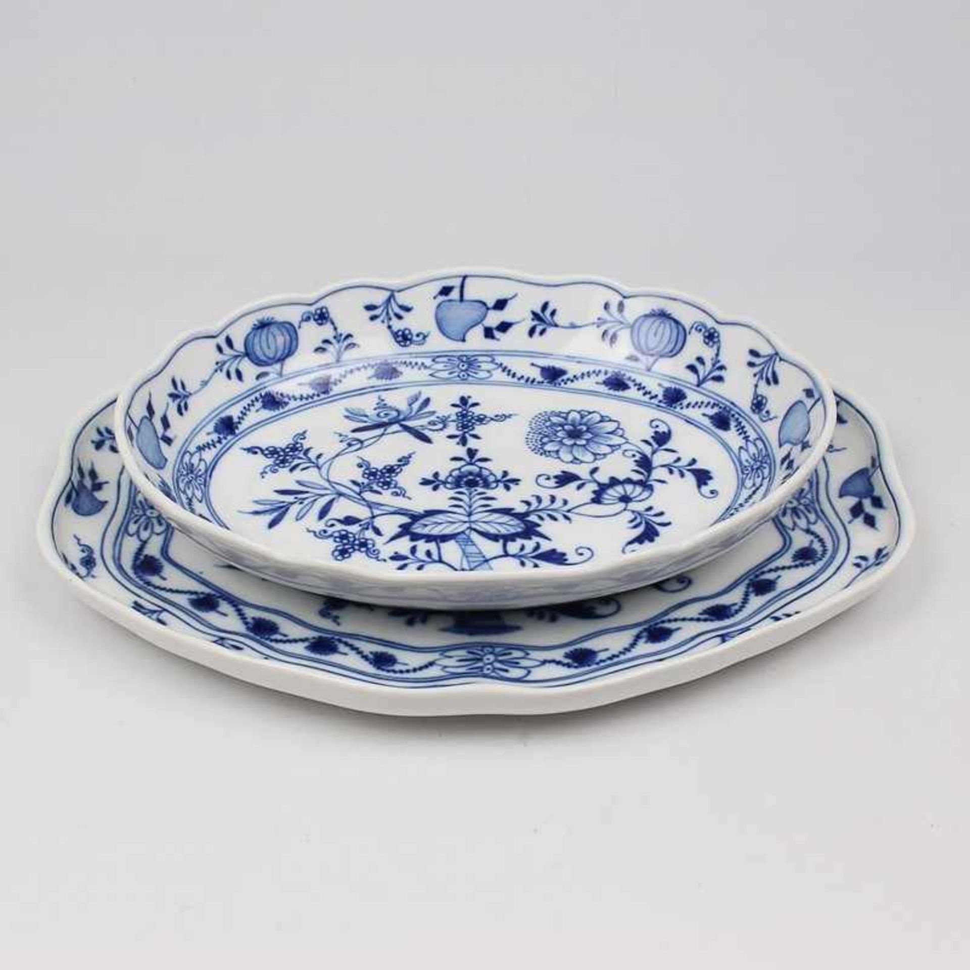 Meissen - Konvolut 1850-1924, blaue Knaufschwerter, Dekor "blaues Zwiebelmuster", 1 ovale Schale,