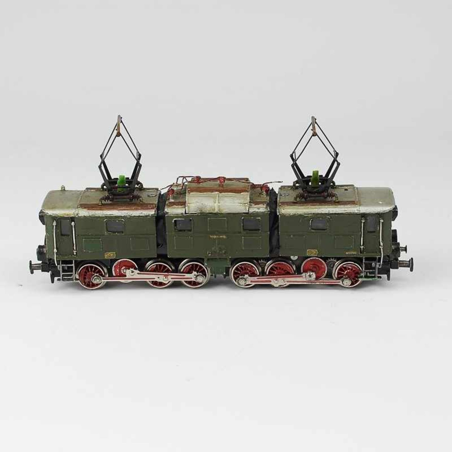 Märklin - Eisenbahn E-Lok, E91 05 der DB, H0, grün, Gleichstrom, Alterssp., überarbeitet, ber.,