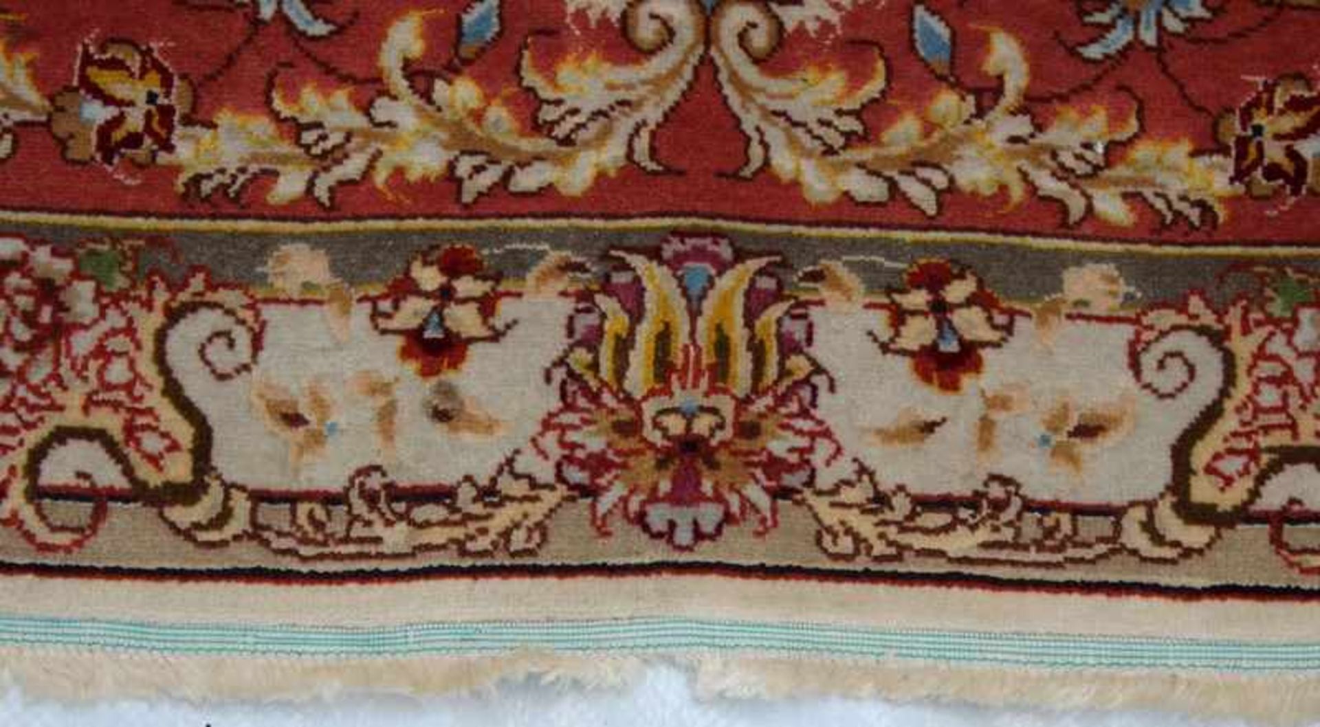Orientteppich um1980, Kaschmir, Baumwolle/Seide, handgeknüpft, rundes Medaillon mit Fortsätzen, - Bild 5 aus 6