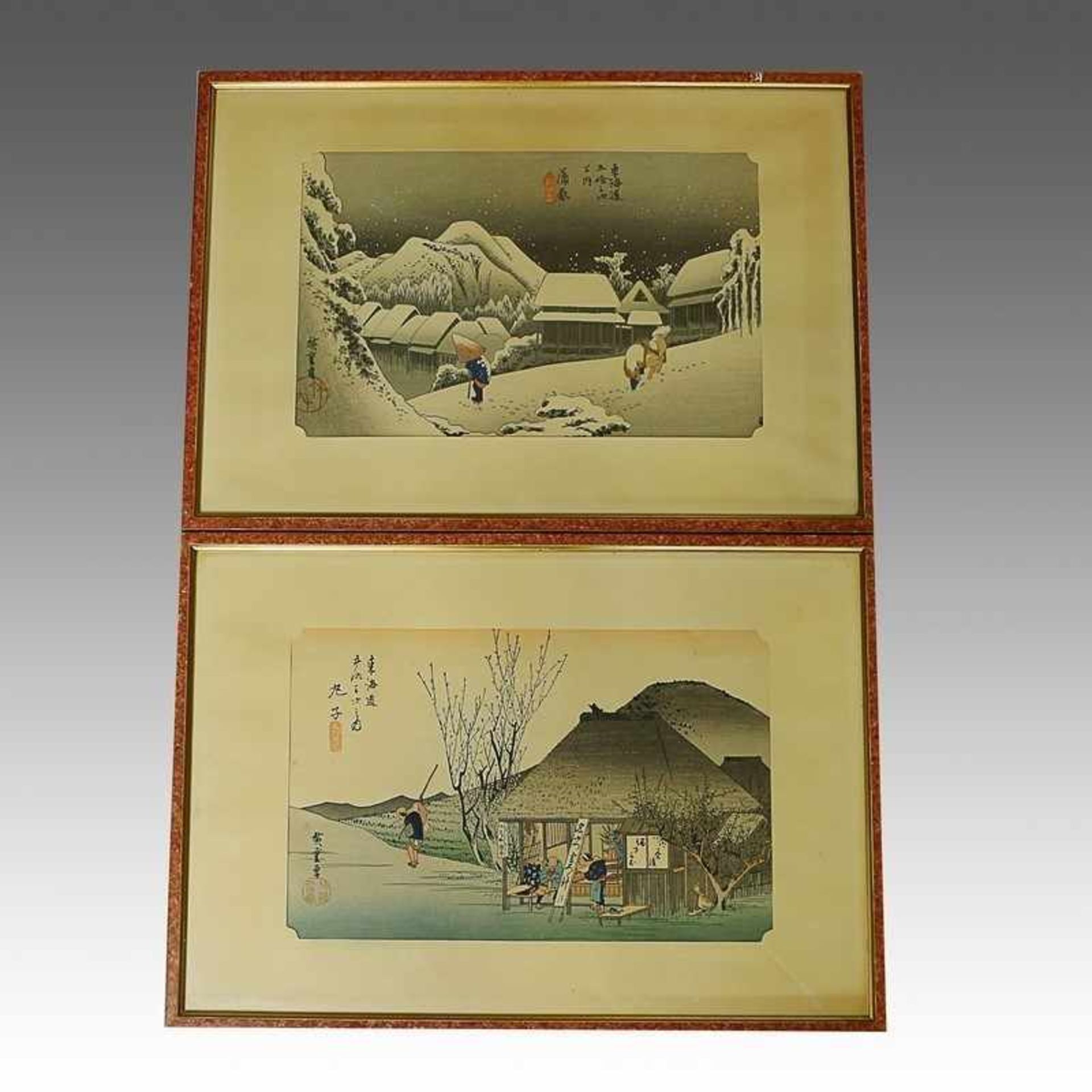 Paar Bilder 20.Jh., Japan, Grafik, Landschaft m. Figurenstaff., Genreszenen, Winter u. Sommer,