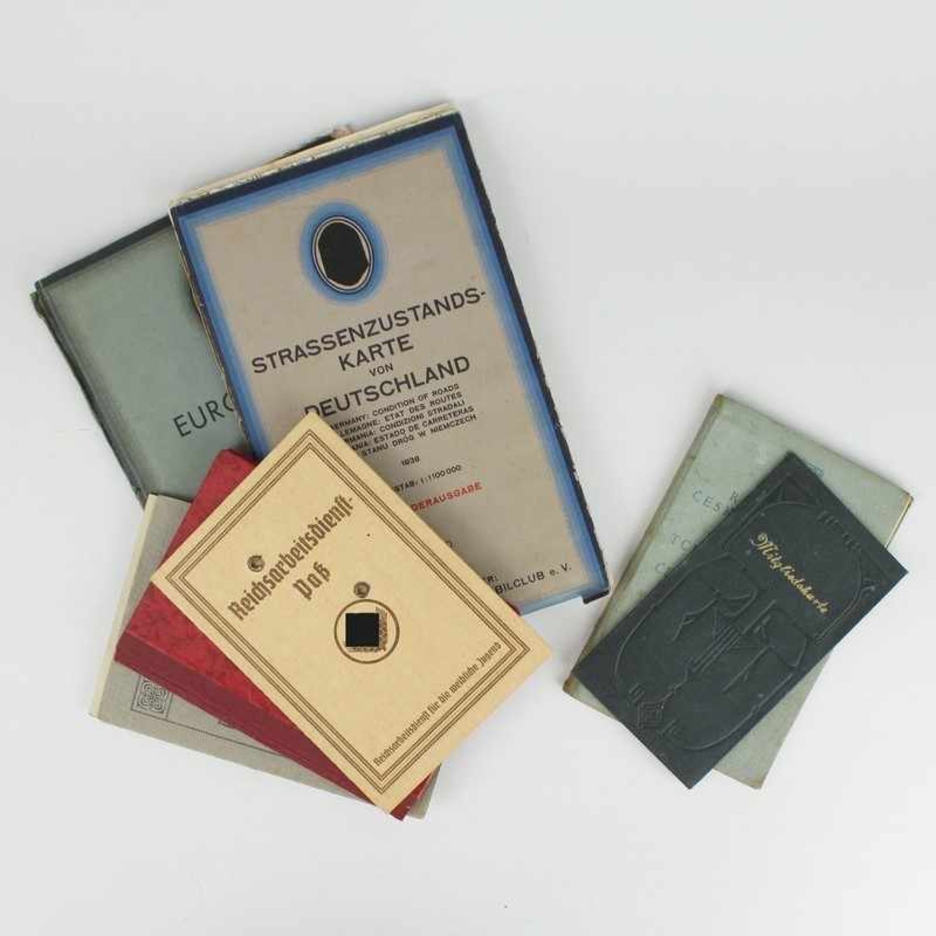 Unterlagen - Konvolut 5 St., 3.Reich, Tschechien, 1x Reichsarbeitsdienstpass, 1x Mitgliedsbuch der