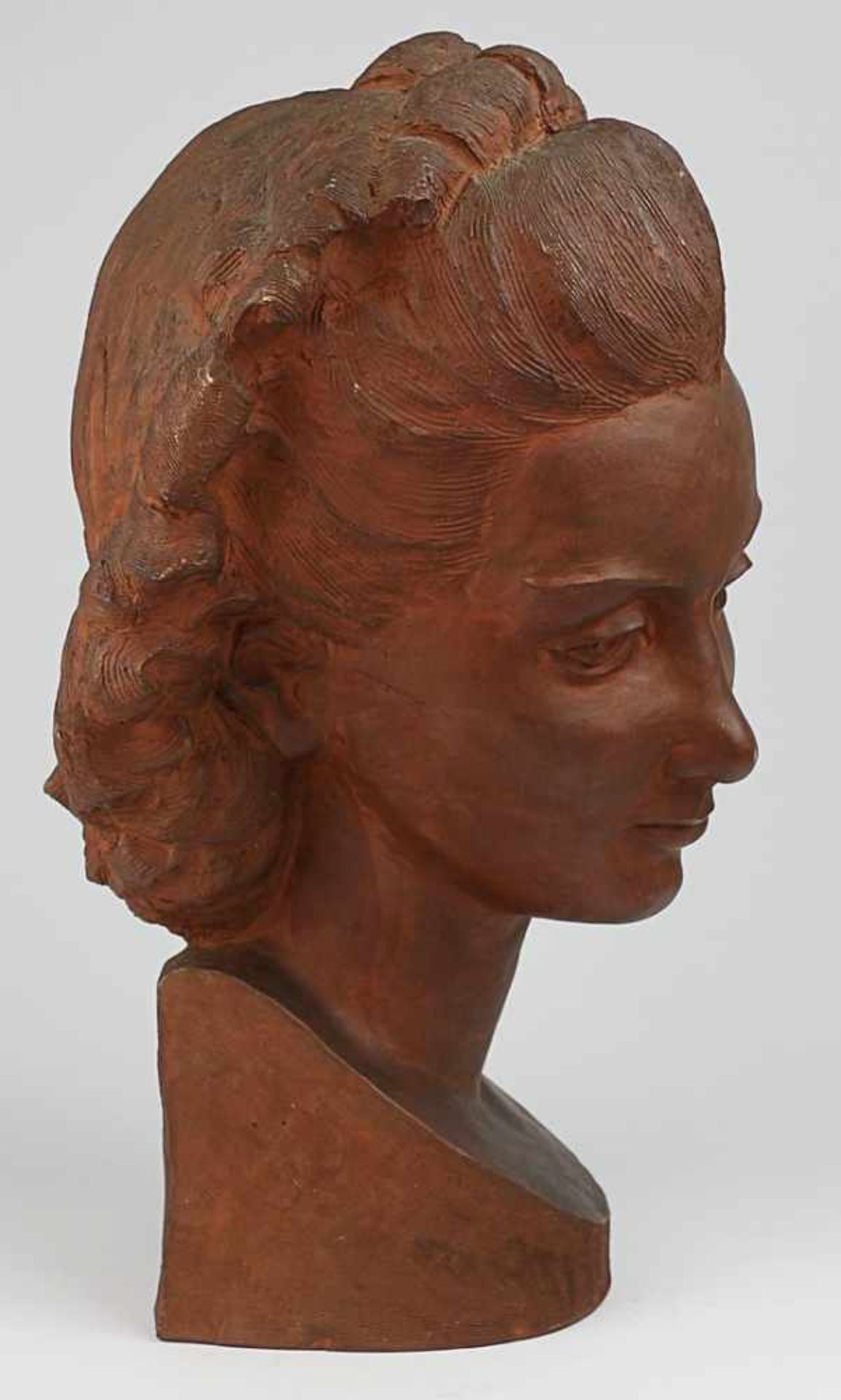 Gerz-Schenk, Herta - Skulptur 1940erJahre, rs. sign.,1943, roter Scherben, Frauenkopf mit - Bild 2 aus 6