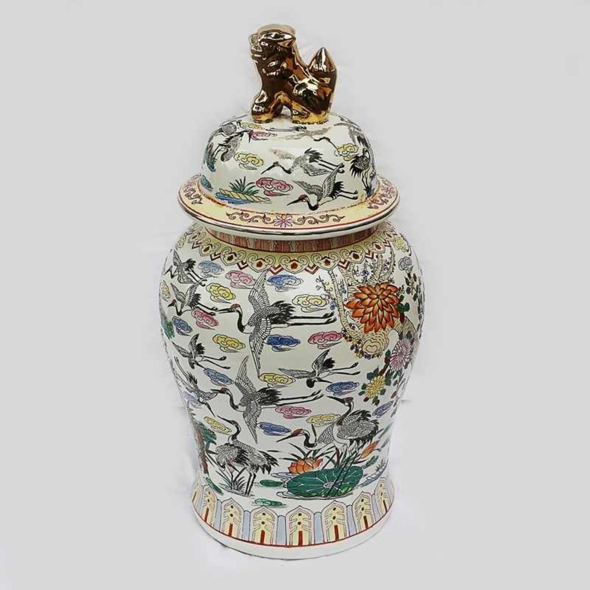 Bodenvase - China 20.Jh. weißes Porzellan, runder Stand, bauchiger Korpus, umlaufend polychrome