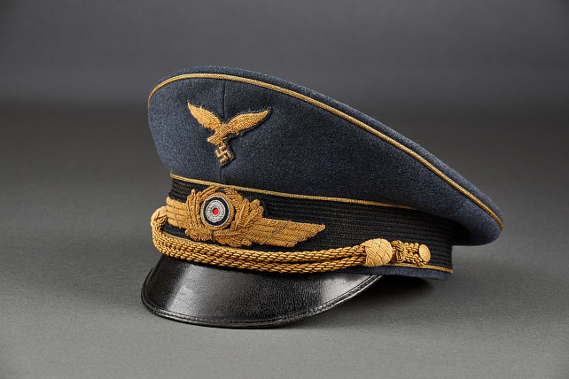 Deutsches Reich 1933 - 1945 - Luftwaffe - Generalität Luftwaffe : Schirmmütze für einen General