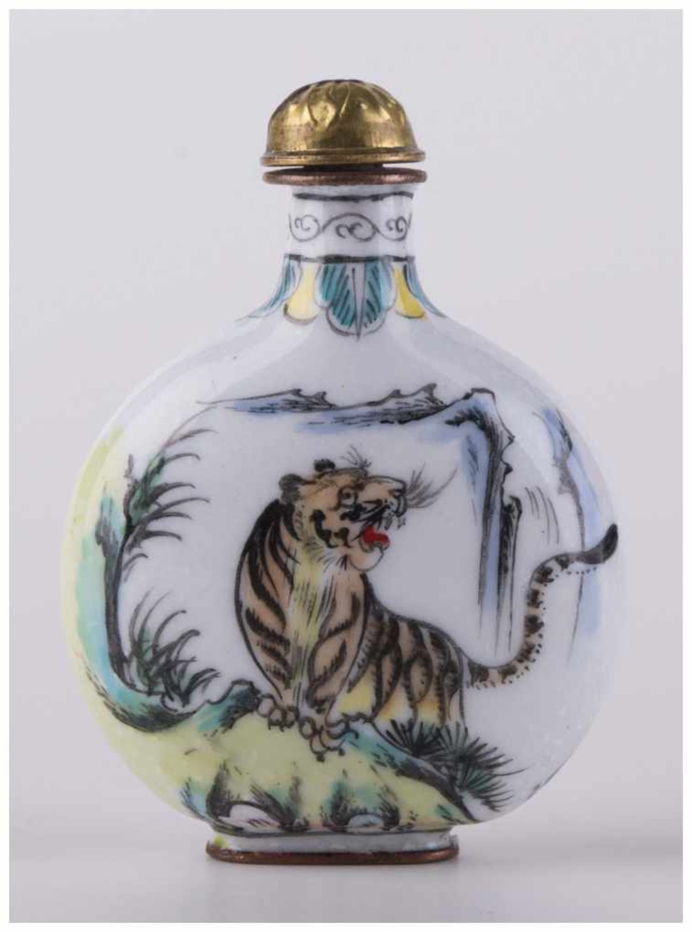 Snuff Bottle China 19. Jhd. - Porzellan, vorne und hinten mit Tigern fein bemalt, [...] - Bild 5 aus 6