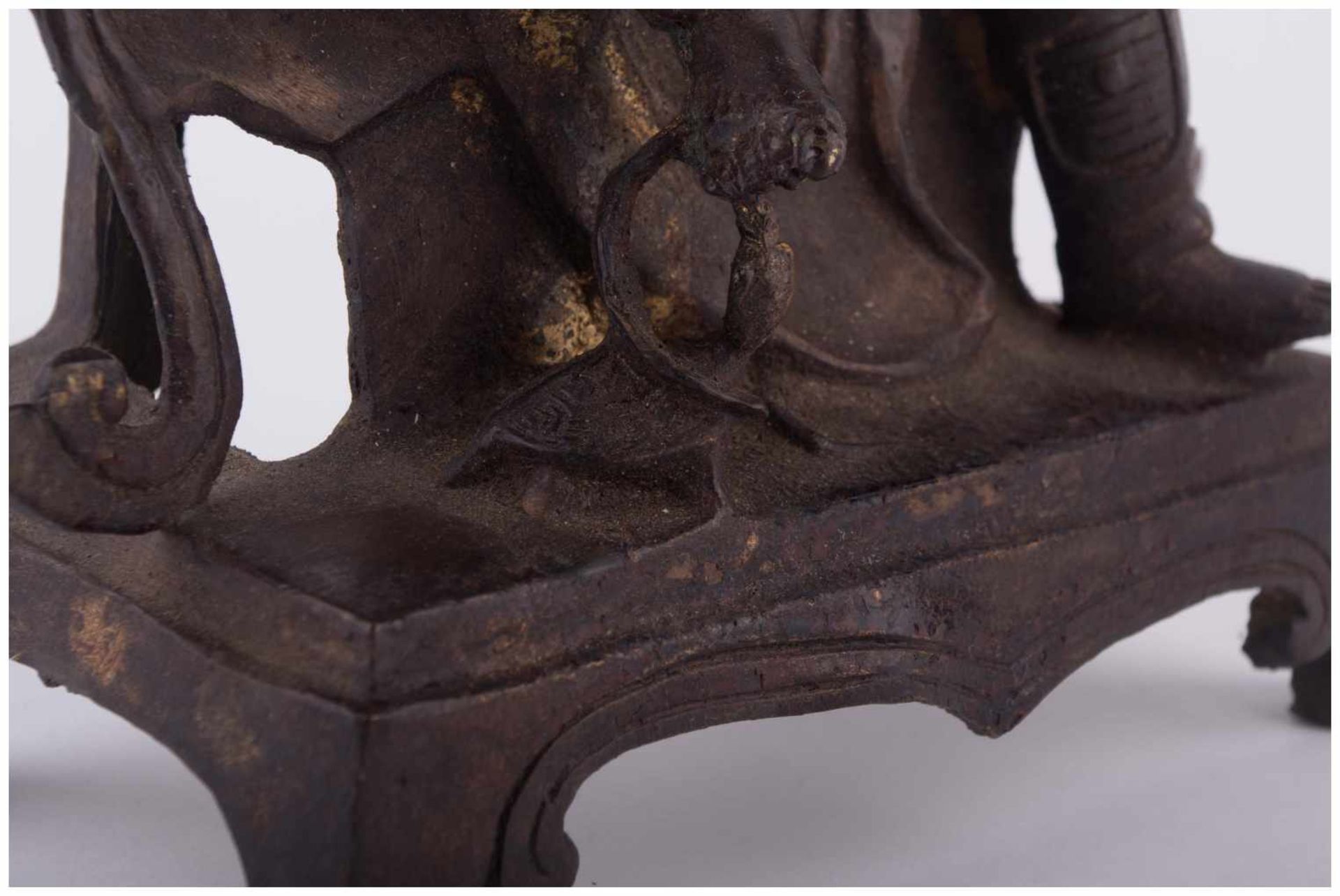 Alte Skulptur China / Old sculpture, China - Bronze, braun Patina mit Resten alter [...] - Image 13 of 14
