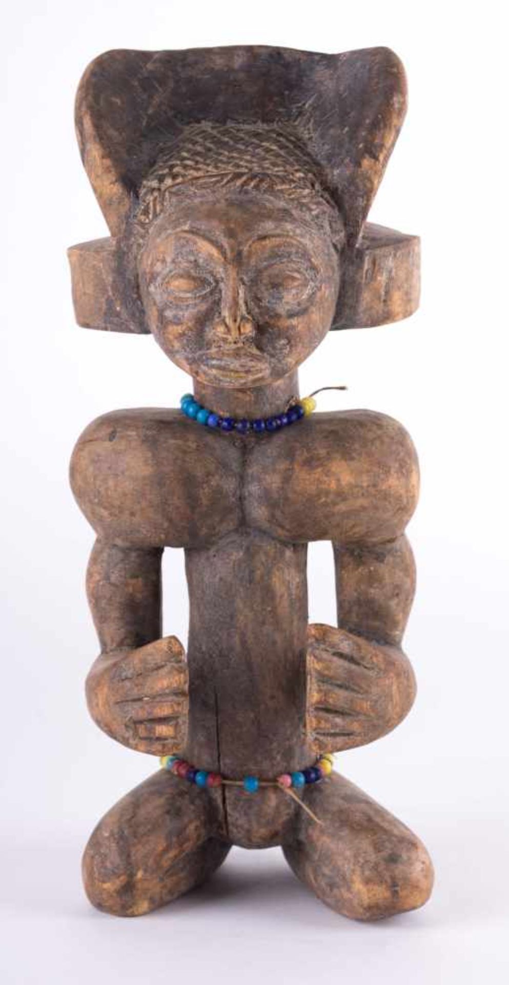 Tchokwe Figur Zaire Holz, H: 33 cm Provenienz: Alte Diplomaten-Sammlung wood, height: 33 cm,