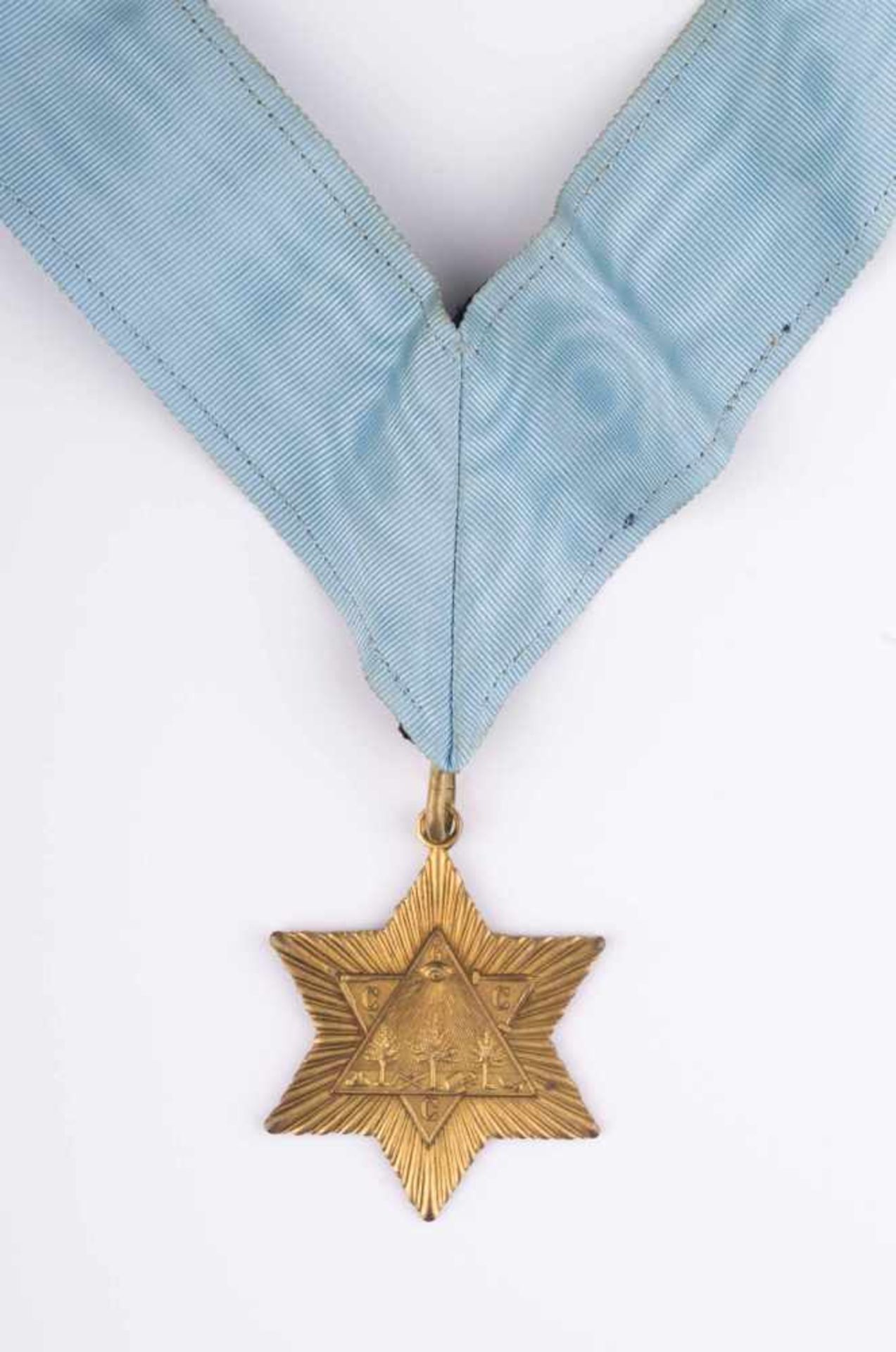 Freimaurer Orden/Anhänger / Freemason medal/pendant auf dem Orden das allsehende Auge, rückseitig