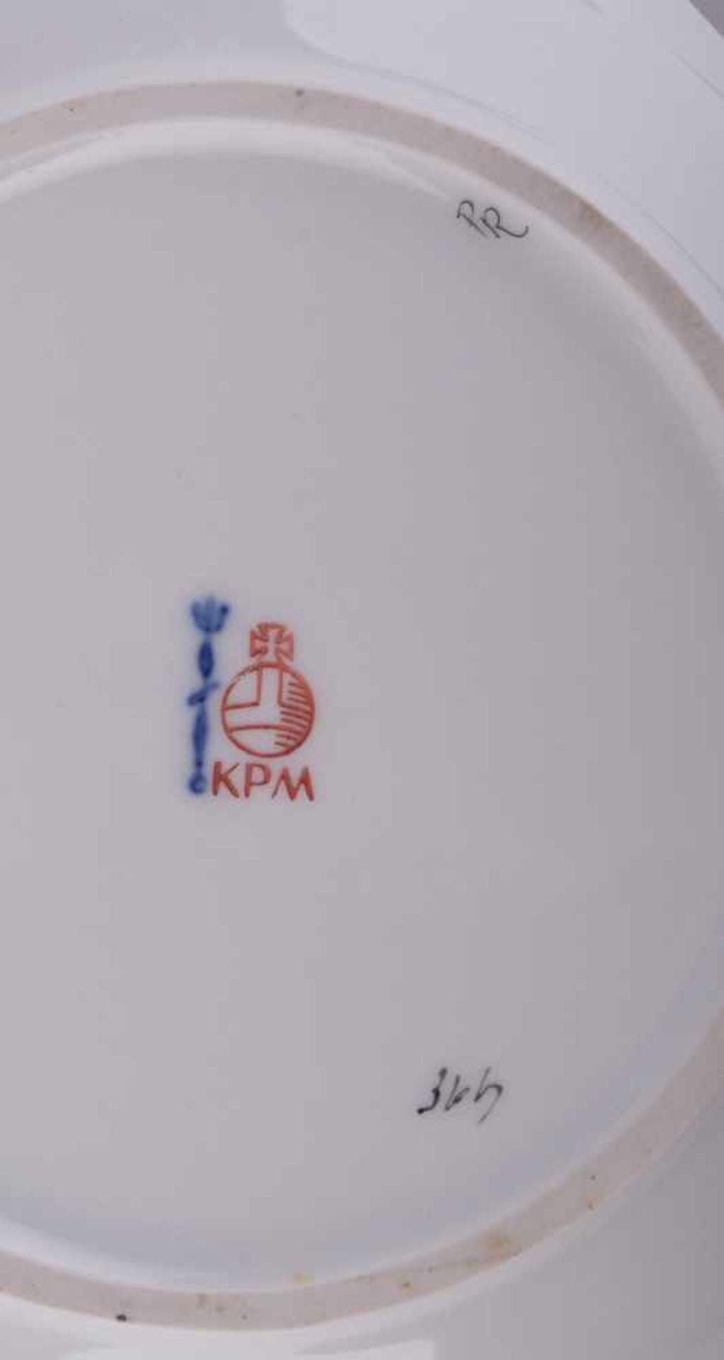 Schale KPM / Bowl, KPM bemalt mit Schmetterlings- und Blumendekor, unterm Stand minimaler Chip, - Bild 6 aus 6