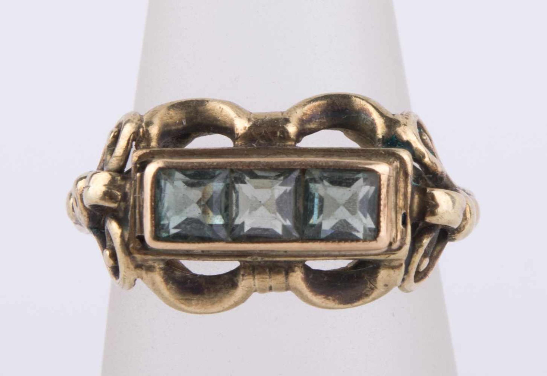 Damen Aquamarinring / Women's aquamarine ring GG 585/000, RG ca. 53, Gesamtgewicht ca. 5,2 g.