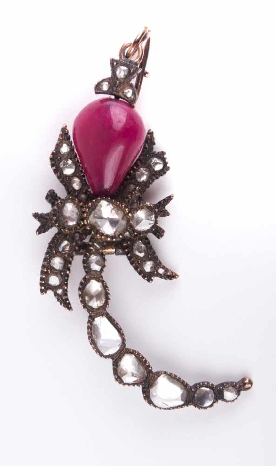 Rubin-Diamantanhänger 1. Hälfte 19. Jhd. / Ruby-diamond pendant, 1st half of the 19th century in - Bild 2 aus 10