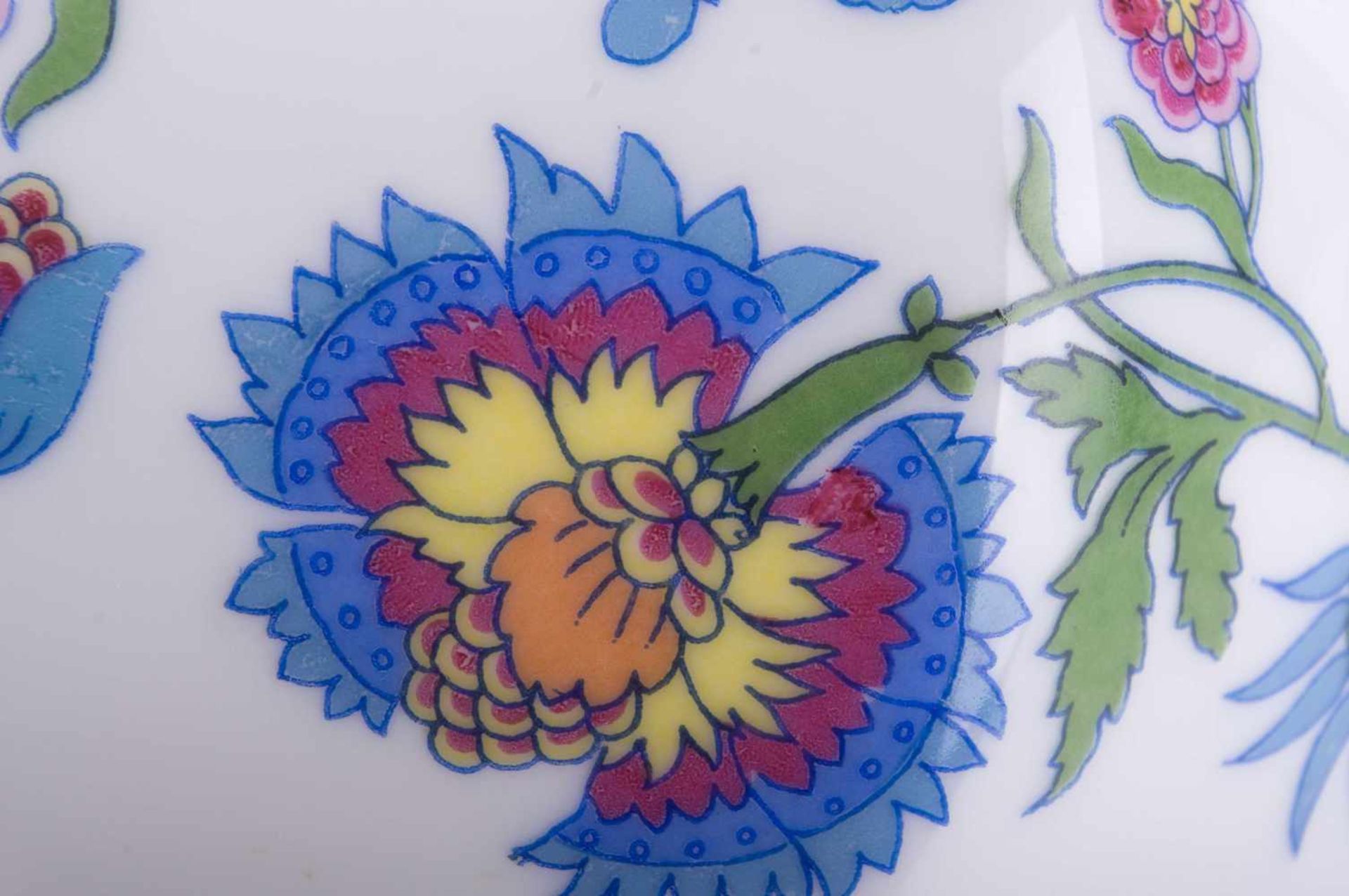 Schale Rosenthal / Bowl, Rosenthal umlaufend polychrom mit Blüten- und Vogeldekor bemalt, - Bild 4 aus 9