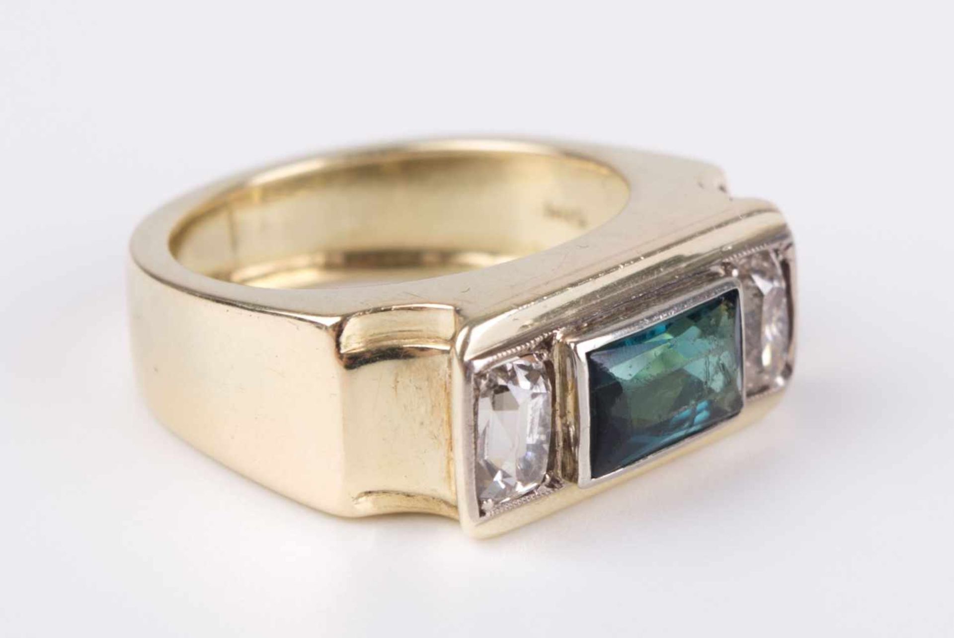 Aquamarin-Diamantring / Aquamarine-diamond ring GG 585/000, Aquamarin ca. 2 ct, 2 Diamanten im - Bild 3 aus 10