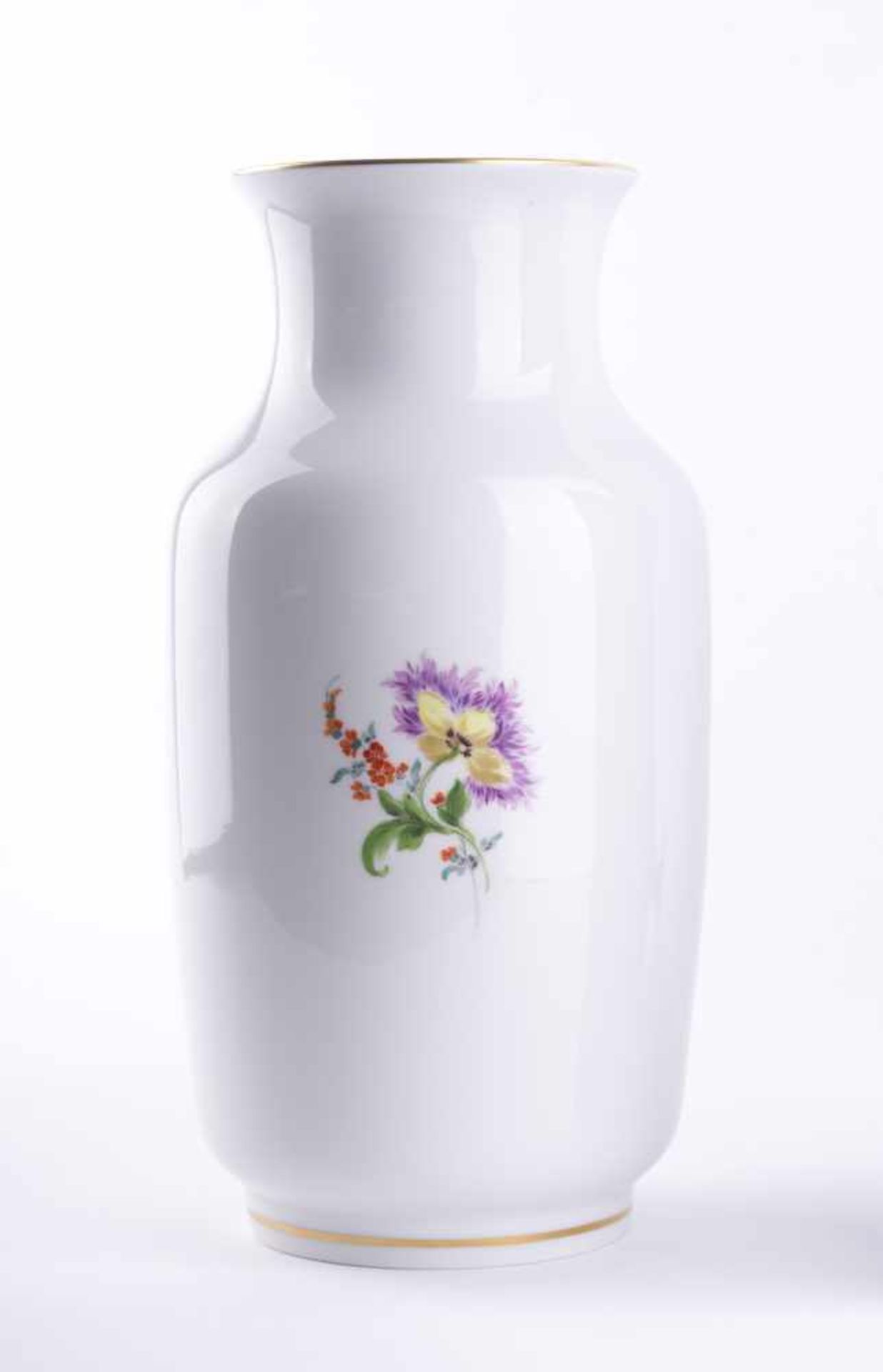 Vase Meissen Blumendekor, Goldrand, unten drei Schleifstriche und blaue Schwertermarke, H: 29,7 cm - Bild 3 aus 7