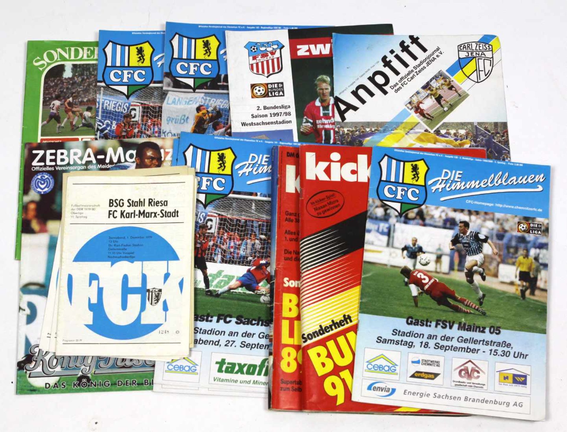 Posten Fußball Zeitschriften Chemnitz dabei 5 Zeitschriften *CFC- Die Himmelblauen*, Ausg. 101,