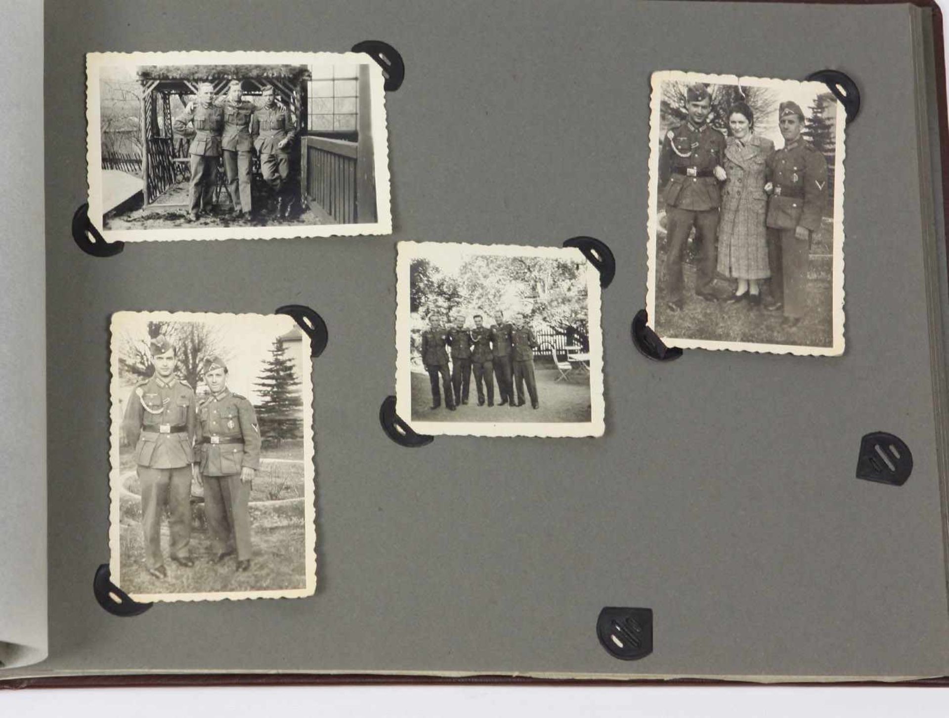 Photoalbum Militär II.WK Konvolut von 63 überwiegend in Fotoecken montierten sowie 17 lose - Bild 3 aus 3