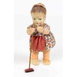 Puppe mit Uhrwerk Pappmaché Schulterkopf modelliert u. bemalt, daran befestigte Stoffarme, Unterleib