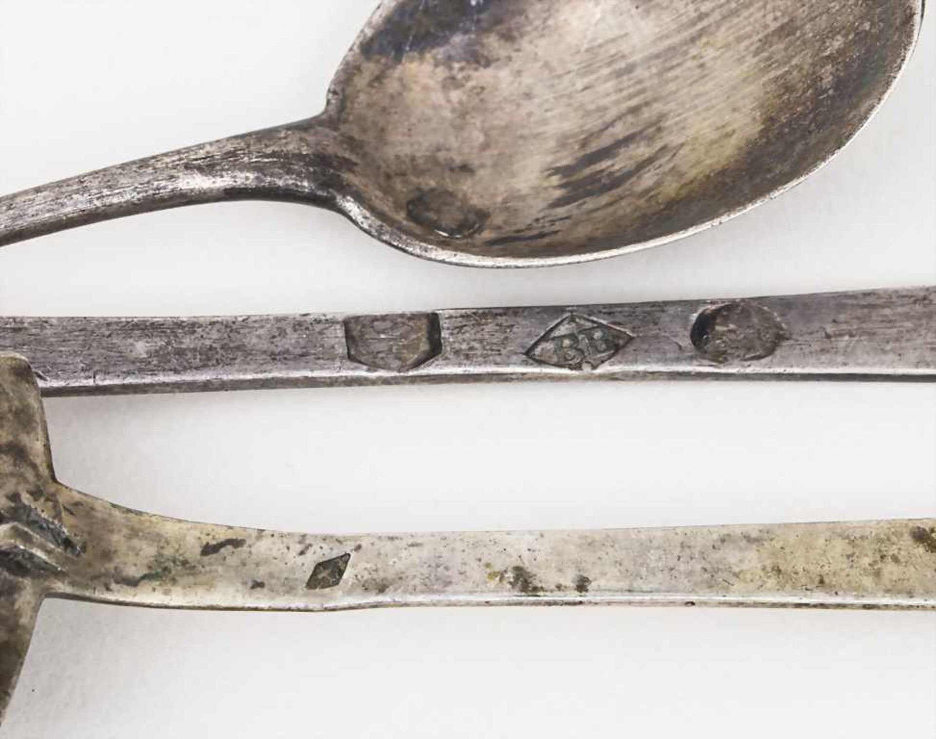 3 Teile Löffel u. Zuckerschaufeln / 3 Pieces Silver Sugar Spoon and Scoops, Frankreich, 19. Jh. - Bild 2 aus 2