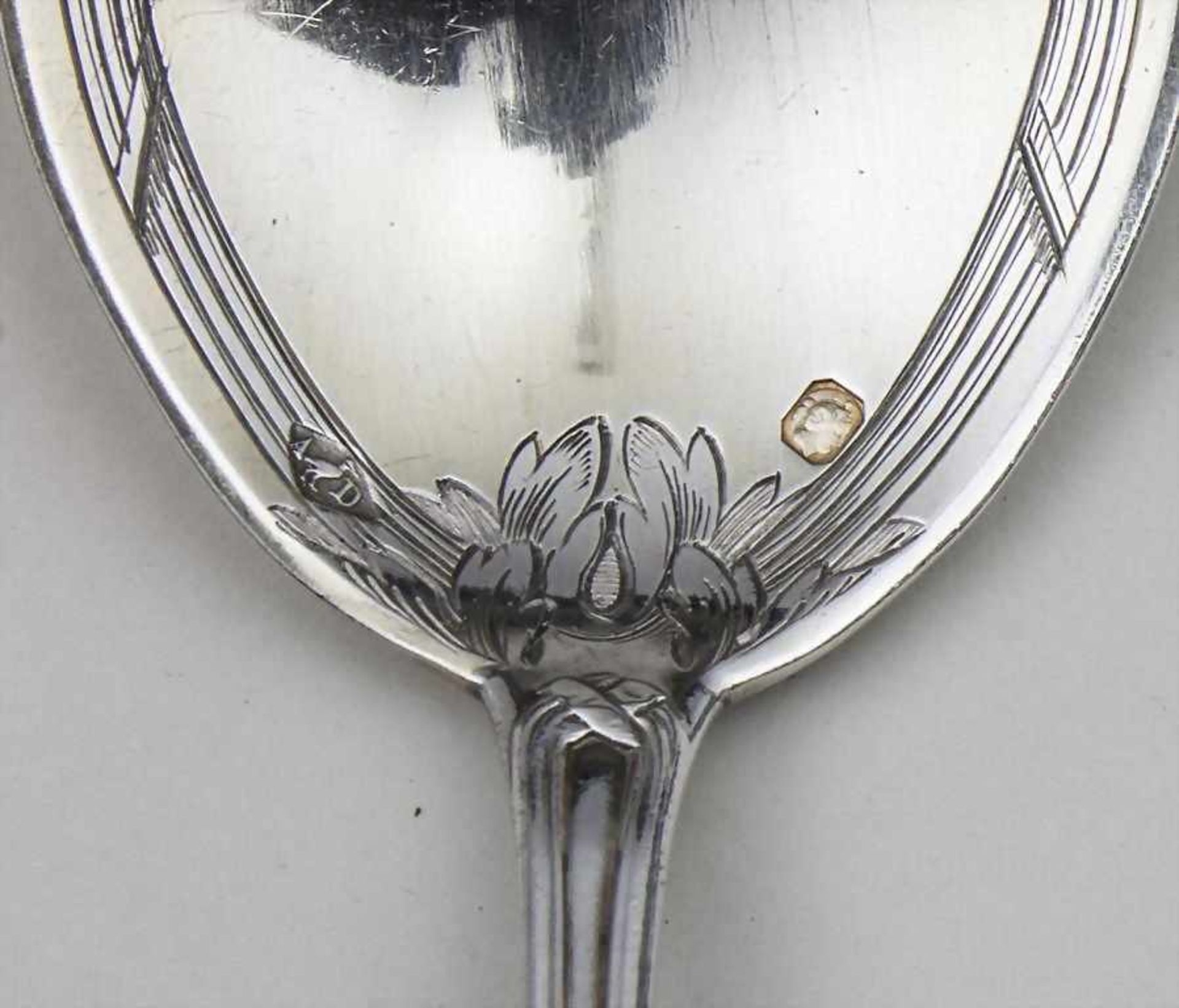 12 Dessert-/Eislöffel mit Kreuzbanddekor / 12 Dessert Spoons, Alphonse Debain, Paris, ca. 1890 - Bild 3 aus 3