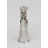 Kerzenhalter oder Vase/Silver Candlestick Or Vase, Louis Deutsch, Paris, um 1913/20 schlanker sich