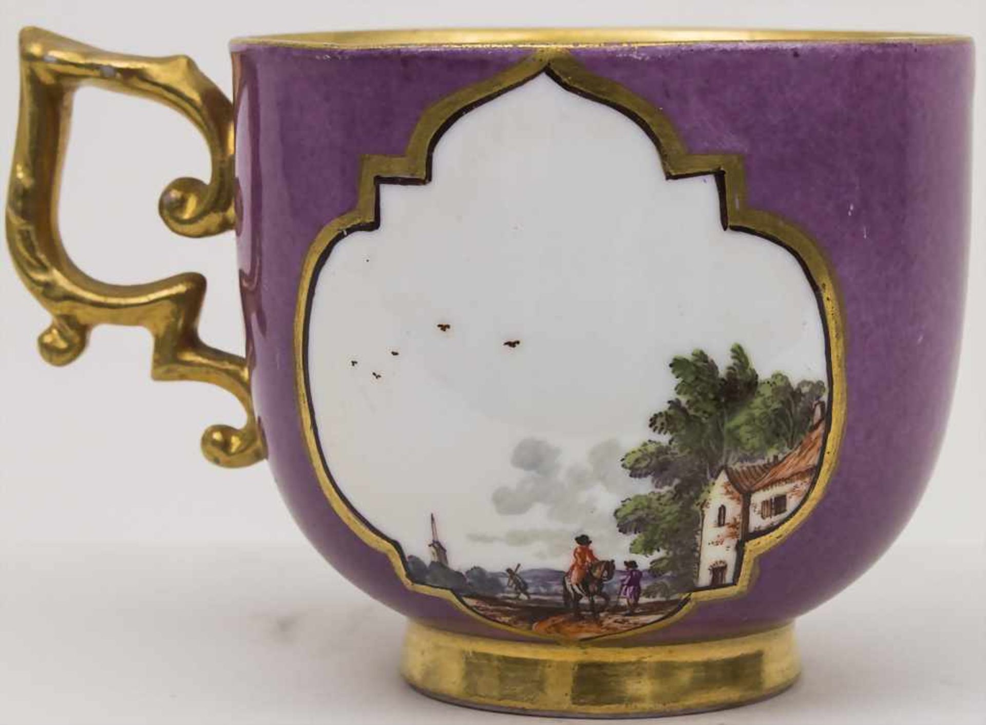 Tasse und UT mit Landschafts- und Watteau-Szenen / A Cup And Saucer With Landscapes, Meissen, um - Bild 3 aus 4