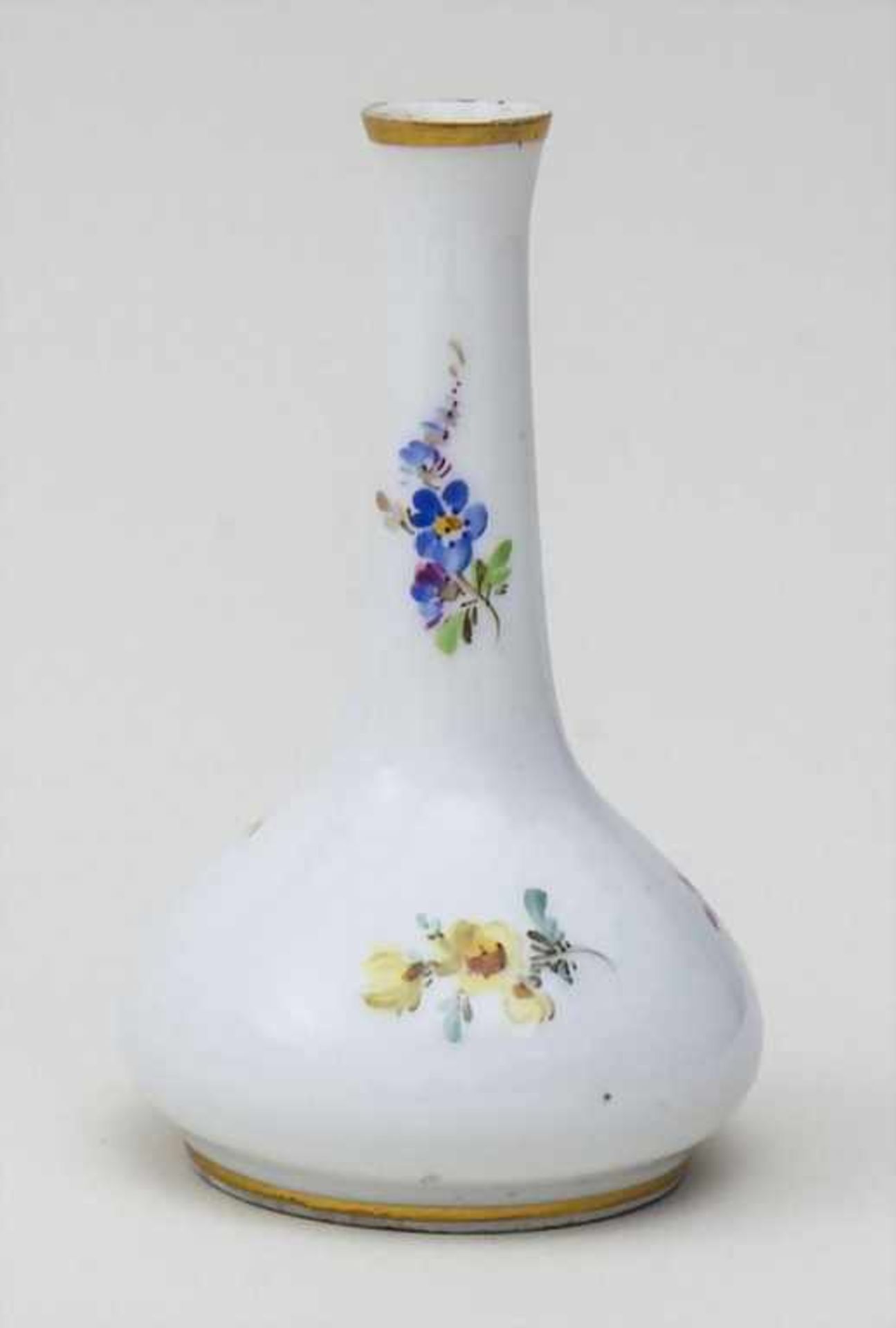 Miniatur Vase mit Streublumen / A Miniature Vase with Flowers, Meissen, ca. 1900 Material: