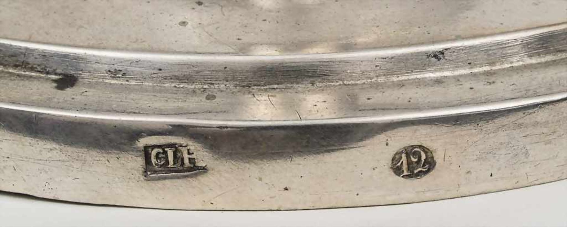 Empire Leuchter / Candle Stick, um 1820 Material: Silber 12 Lot,Punzierung: 12, Meisterpunze CLH, - Bild 2 aus 2