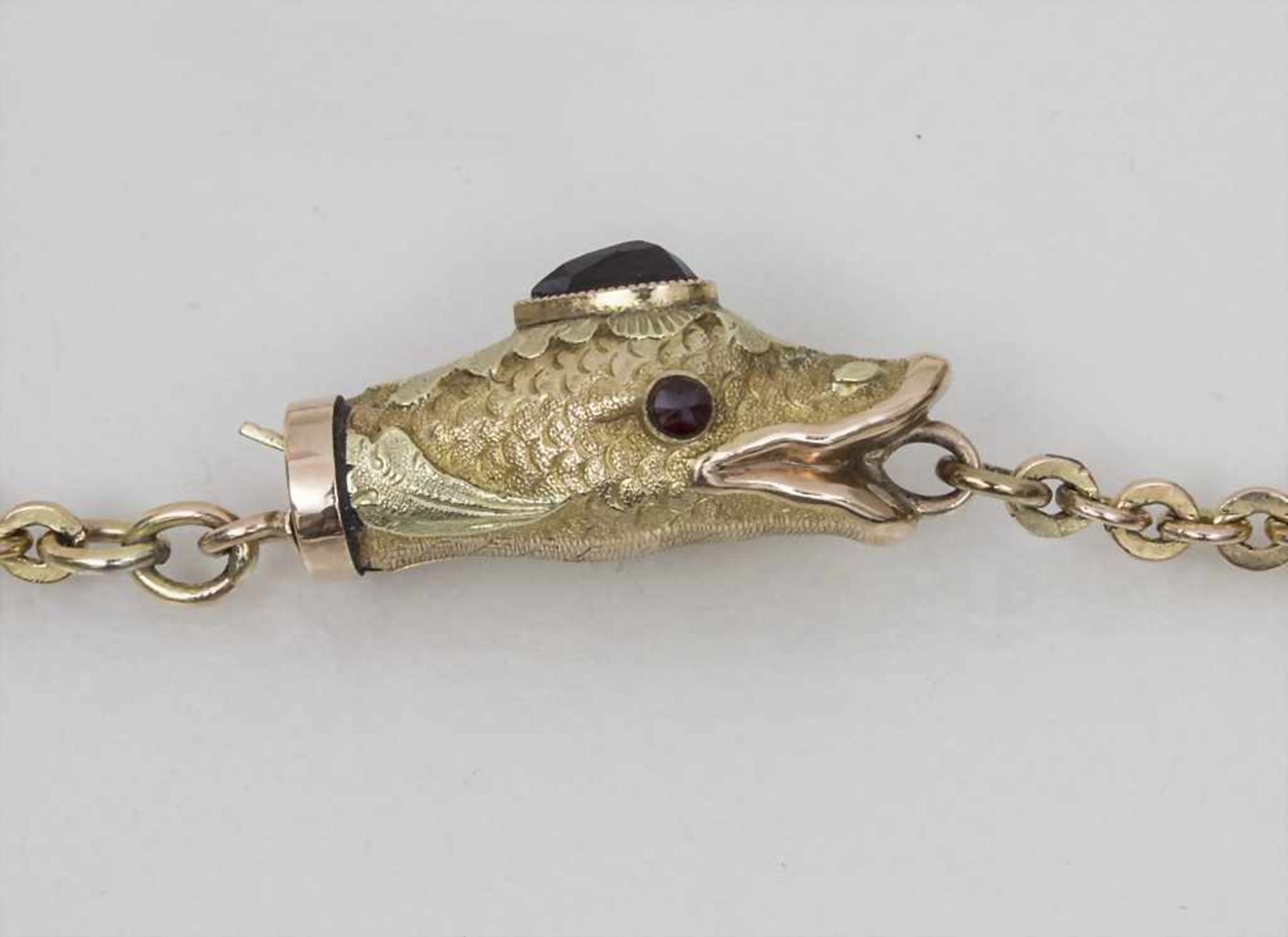 Fischkopf-Schließe an Kette / A clasp as fish head on chain Material: Gelbgold 14 Kt 585/000 (