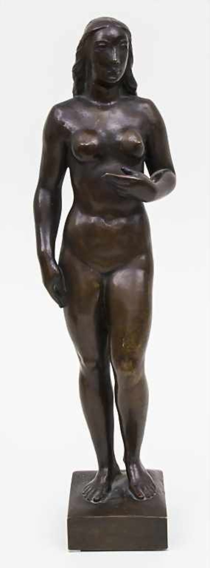 Goebel, August Wilhelm, 'Stehender Frauenakt' / A nude Technik: Bronze, patiniert, stehender - Bild 2 aus 5