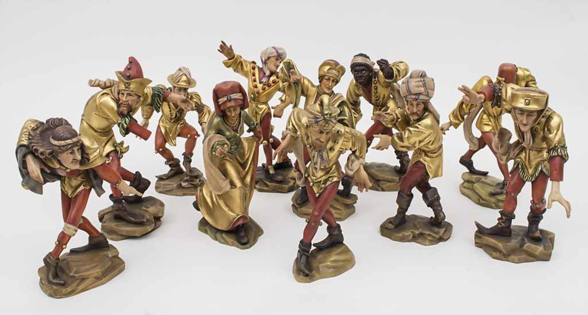 Lot 11 Holzfiguren Morisken-Tänzer / Wooden figurines morris dancers, Bozen Südtirol, 2. Hälfte