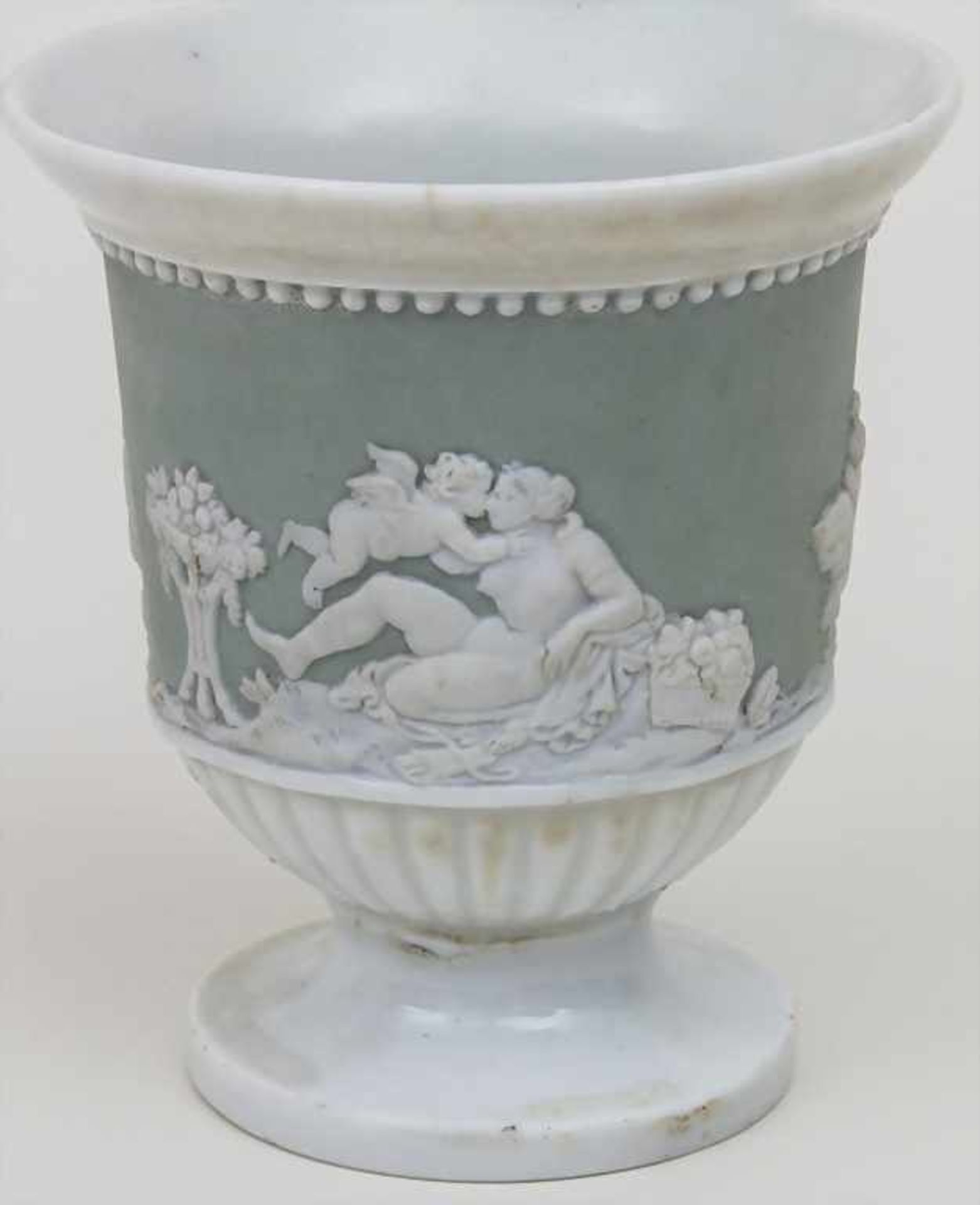 Tasse und Untertasse mit Relieffries / A cup and saucer with relief frieze, Meissen, um 1860 - Image 3 of 3