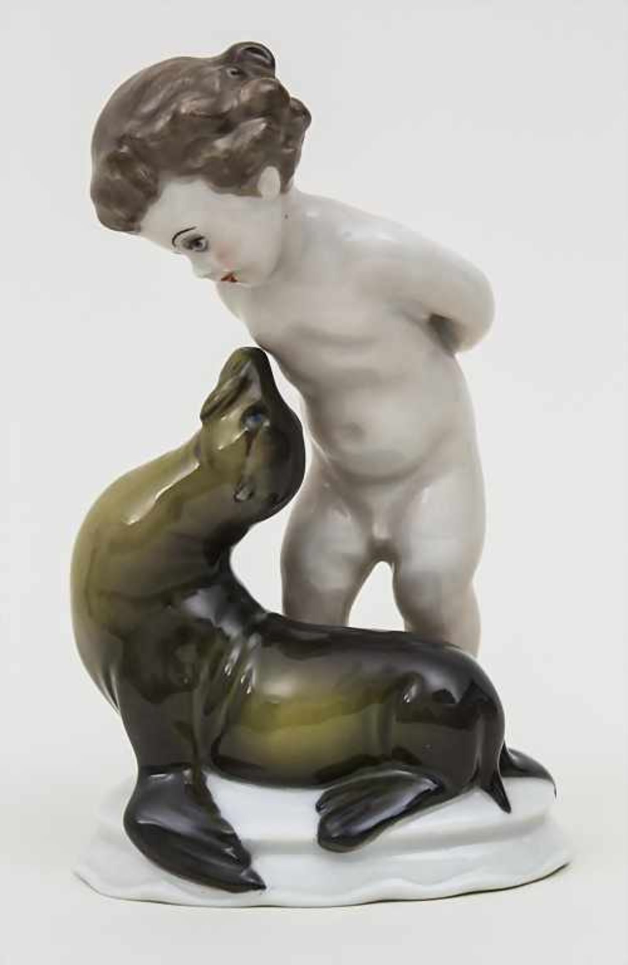 Figurengruppe 'Knabe mit Seehund' / 'A boy with a seal', Max Hermann Fritz, Rosenthal, um 1940