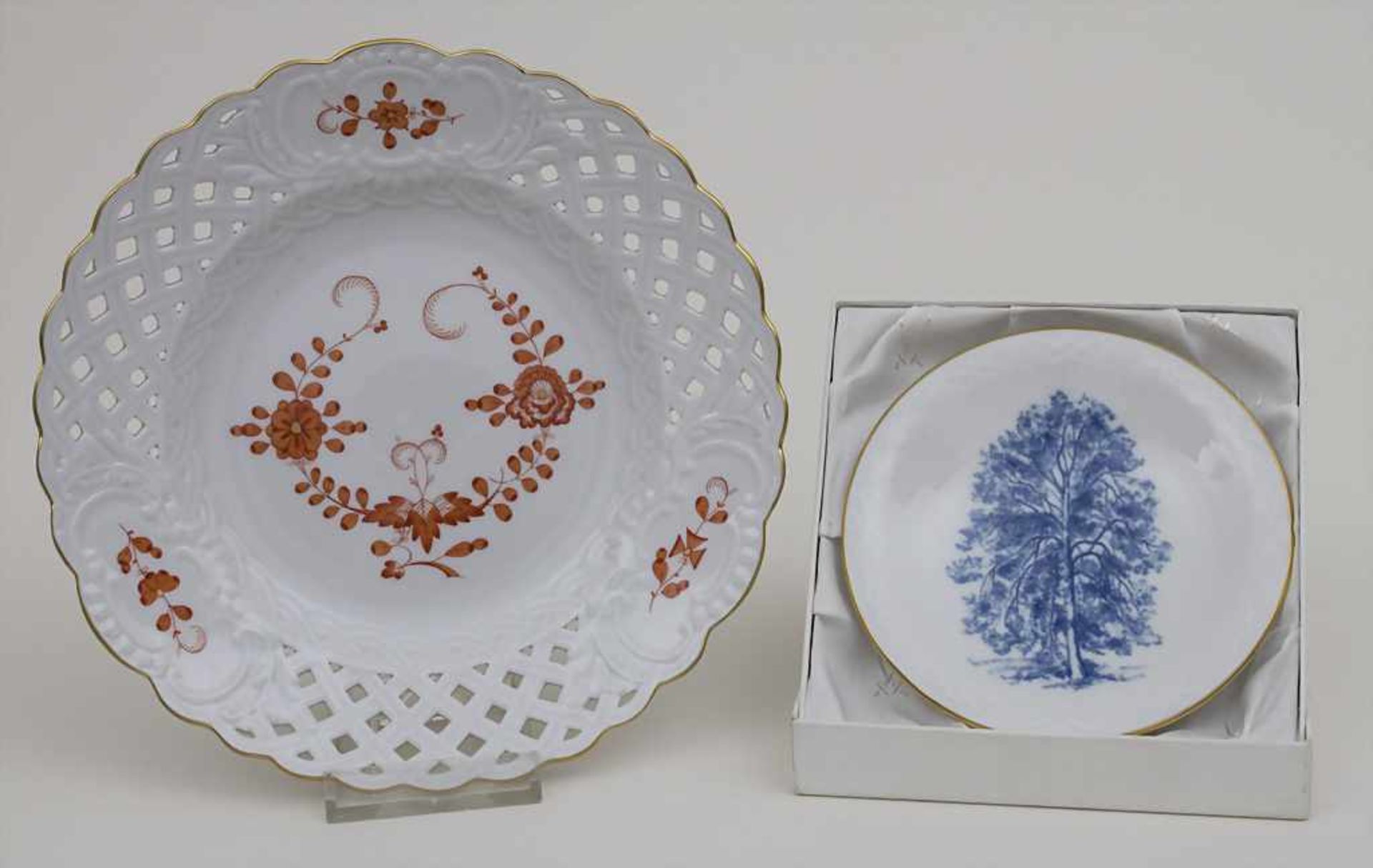 2 Teller 'Indisch Rot' und 'Esche' / Two plates 'Indian Red' and 'Esche/ash tree', Meissen, 20.