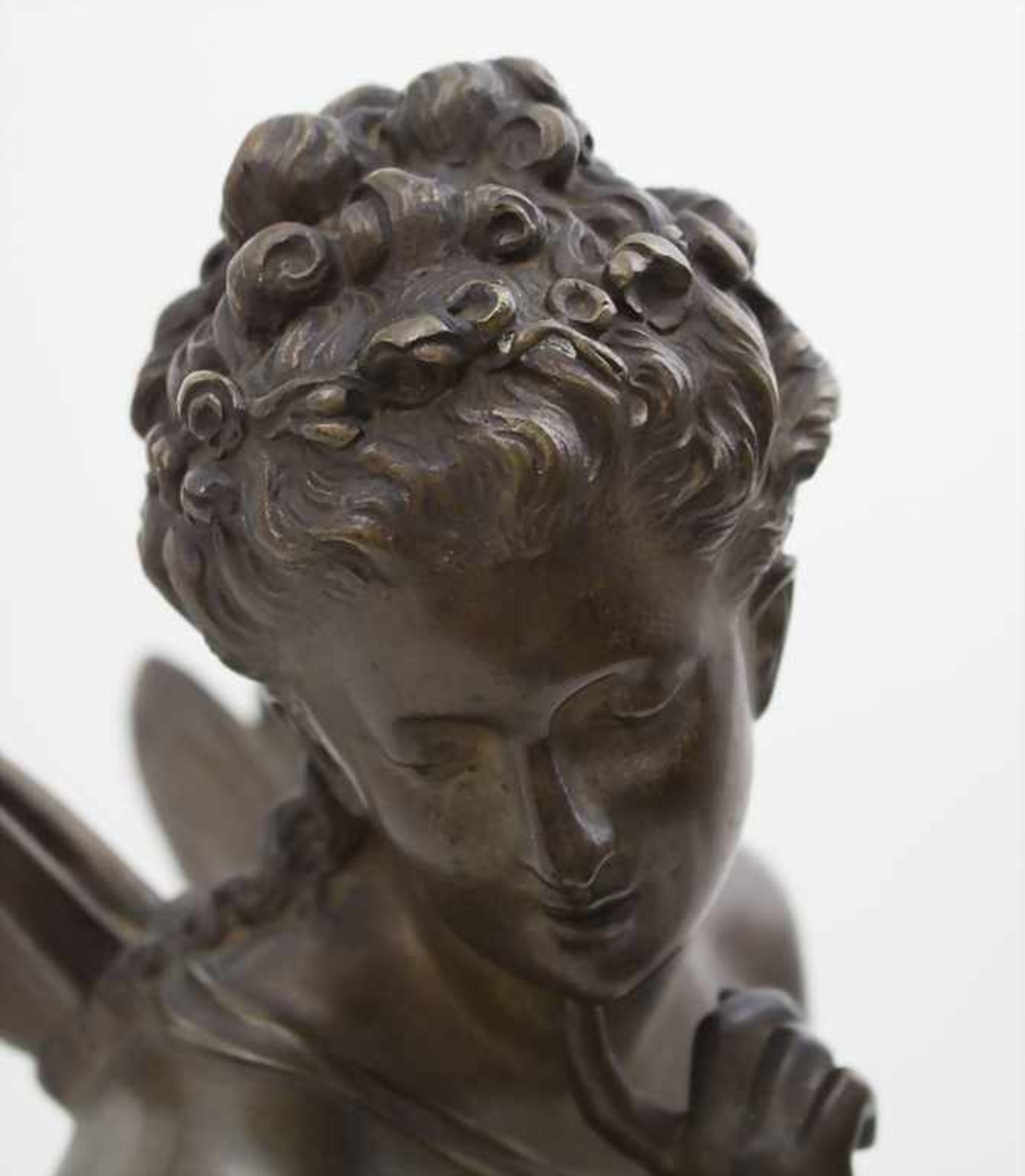 Mathurin Moreau (1822-1912), 'Ondine' Technik: Bronze, patiniert, auf Rundsockel montiert, Signatur: - Bild 4 aus 6