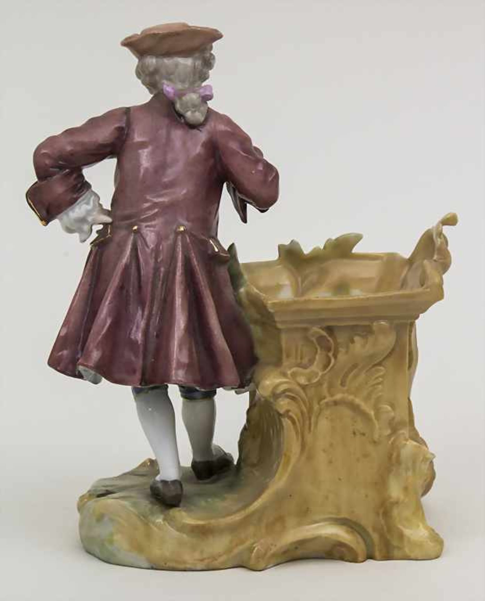 Figurenvase 'Rokoko Herr' / A figural vase 'A Rococo nobleman', 1. Hälfte 20. Jh. Material: - Bild 2 aus 3