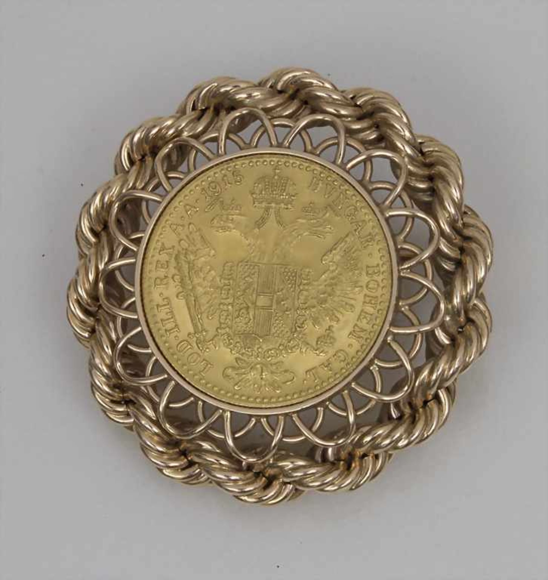Brosche mit Goldmünze / A brooch with gold coin, Franz I. v. Österreich 1915 Material: