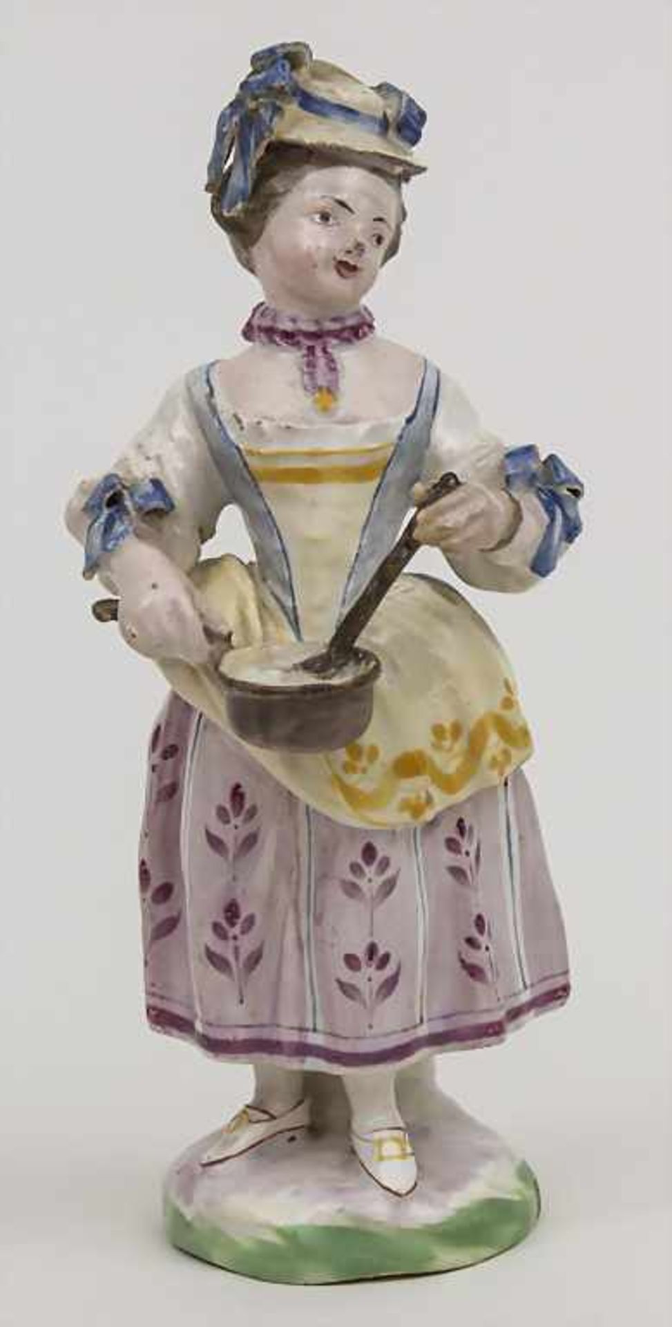 Köchin / A female cook, wohl Lunéville oder Niderviller, um 1760 Material: sandfarbener Scherben mit
