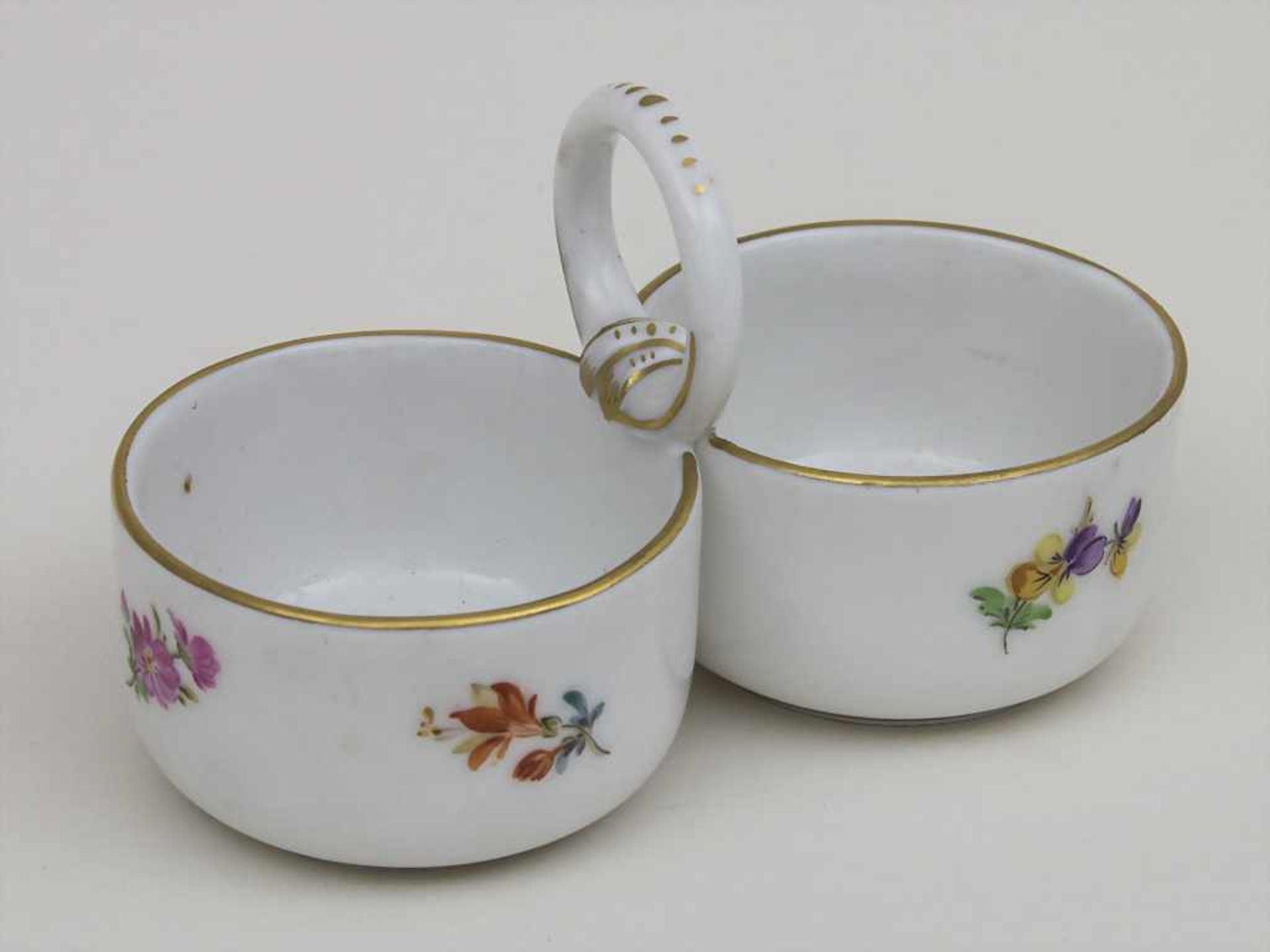 Doppelgewürzschälchen / Open salts, Meissen, Mitte 20. Jh. Material: Porzellan, polychrom bemalt,