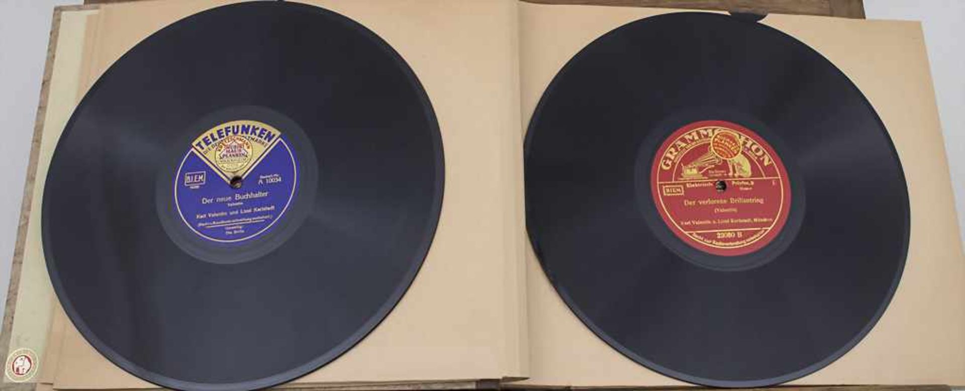 4 Sammelalben Schellackplatten / A collection of schellack records Bestehend aus 45 Platten der - Bild 2 aus 5