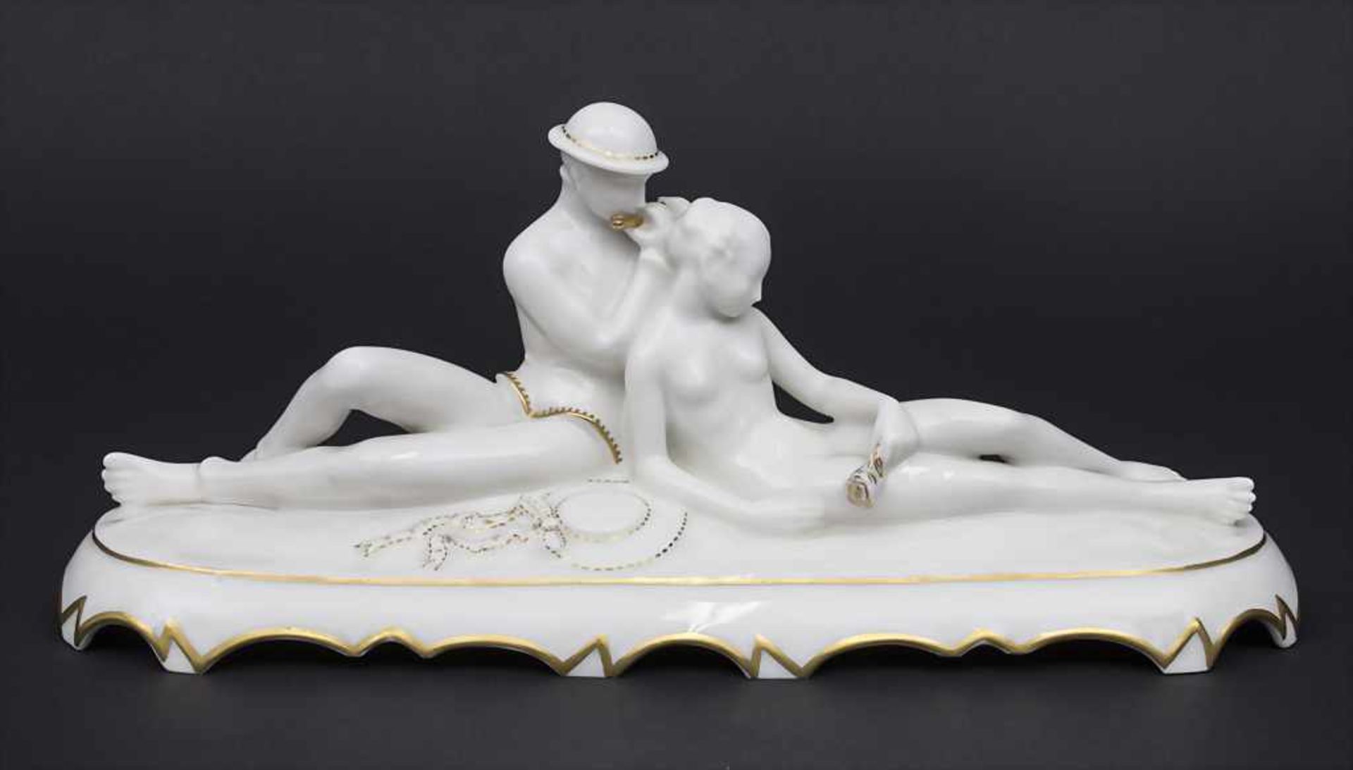 Figurengruppe 'Liebespaar' / A figurine group 'Lovers', Karl Tutter für Hutschenreuther, 1920-1938