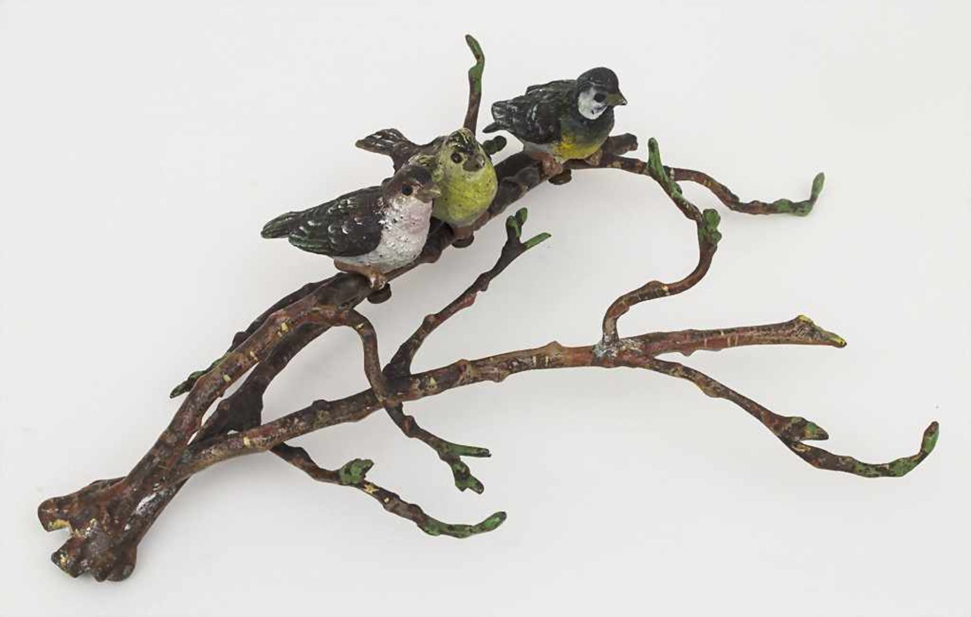 Tierfigurengruppe 'Vögel' / An animal figural group 'birds', Wiener Bronze, um 1910 Material: