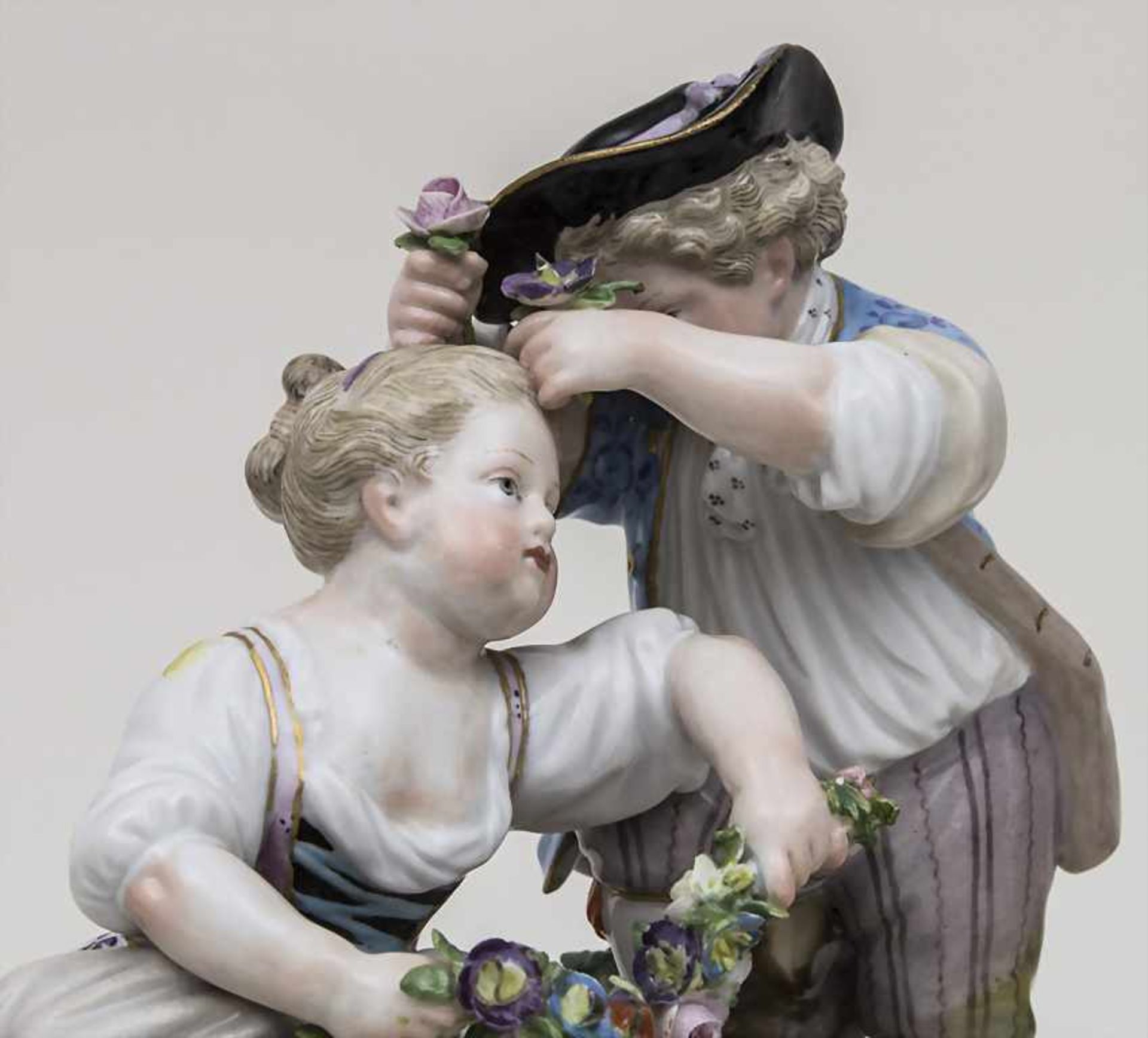 Figurengruppe 'Frühling' / A figural group 'Spring', M.V. Acier, Meissen, um 1860 Aus der Serie ' - Bild 3 aus 4