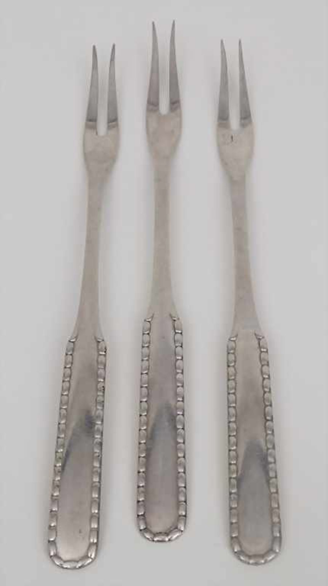 3 Aufschnittgabeln / A set of 3 cold meat forks, Christian F. Heise für Georg Jensen, Kopenhagen,