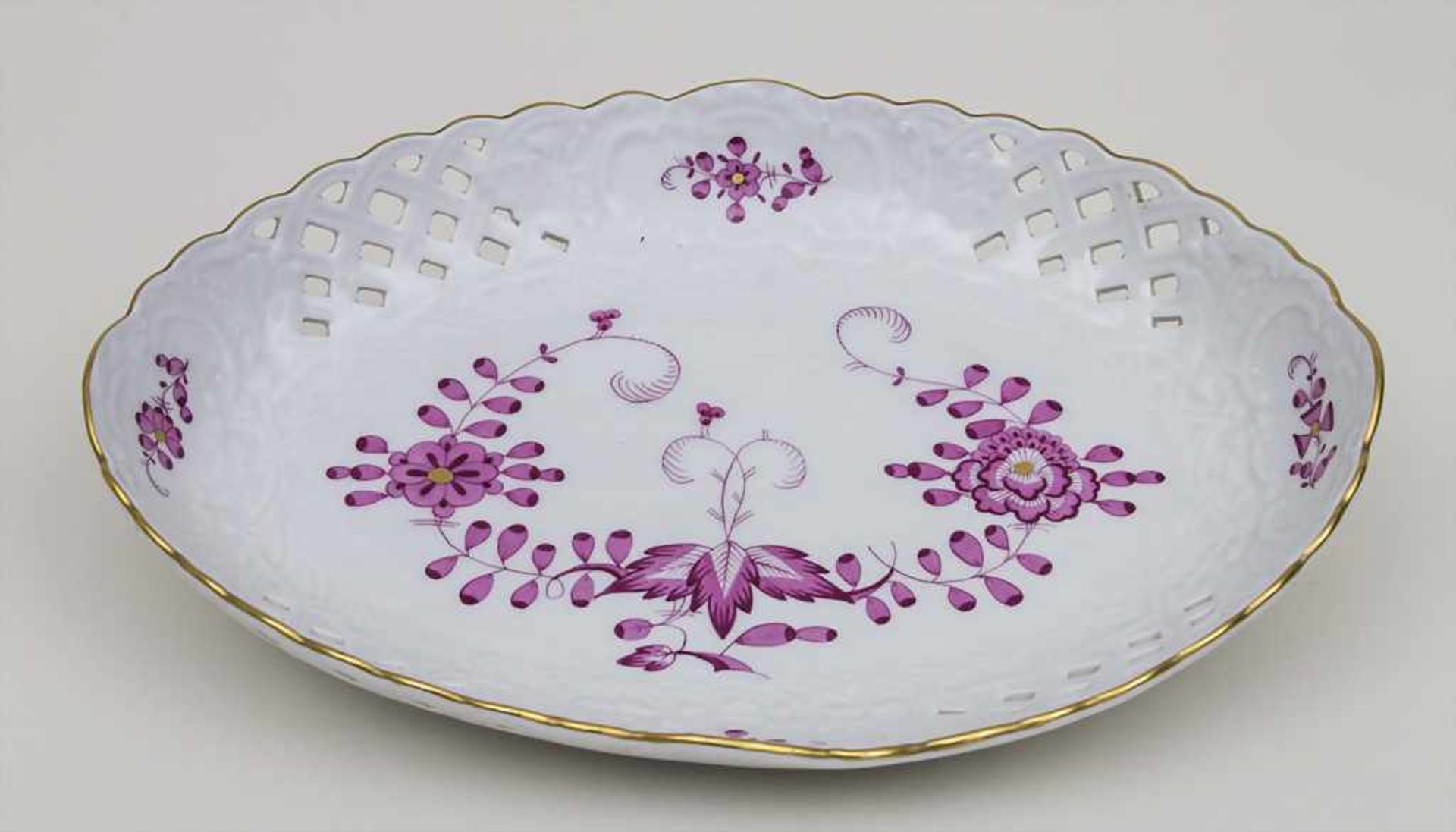 Ovale Schale 'Indianische Blume' / An oval bowl with Indian flower, Meissen, Mitte 20. Jh. Material: