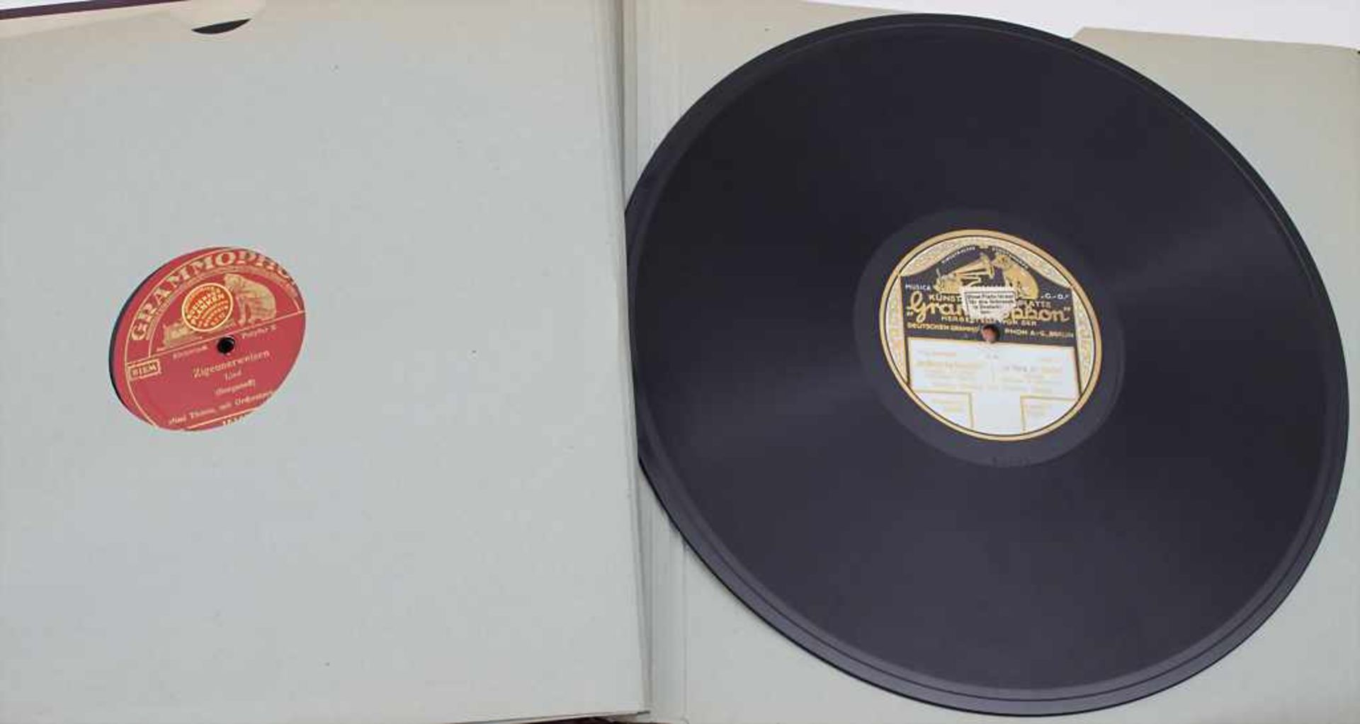 4 Sammelalben Schellackplatten / A collection of schellack records Bestehend aus 45 Platten der - Bild 5 aus 5