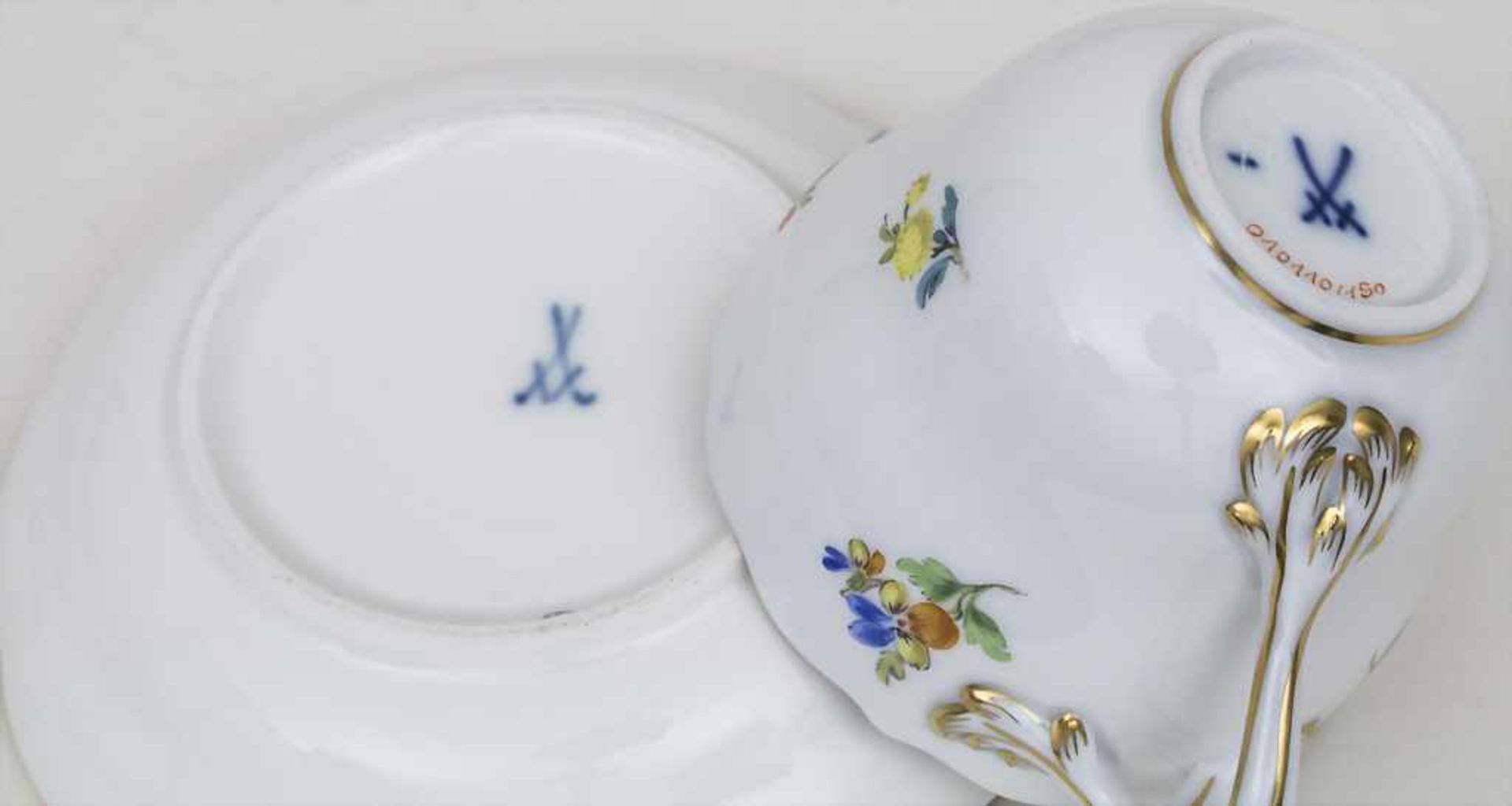 6 Mokkatassen mit UT / A set of 6 mocha cups and saucers, Meissen, Mitte 20. Jh. Material: - Image 2 of 2