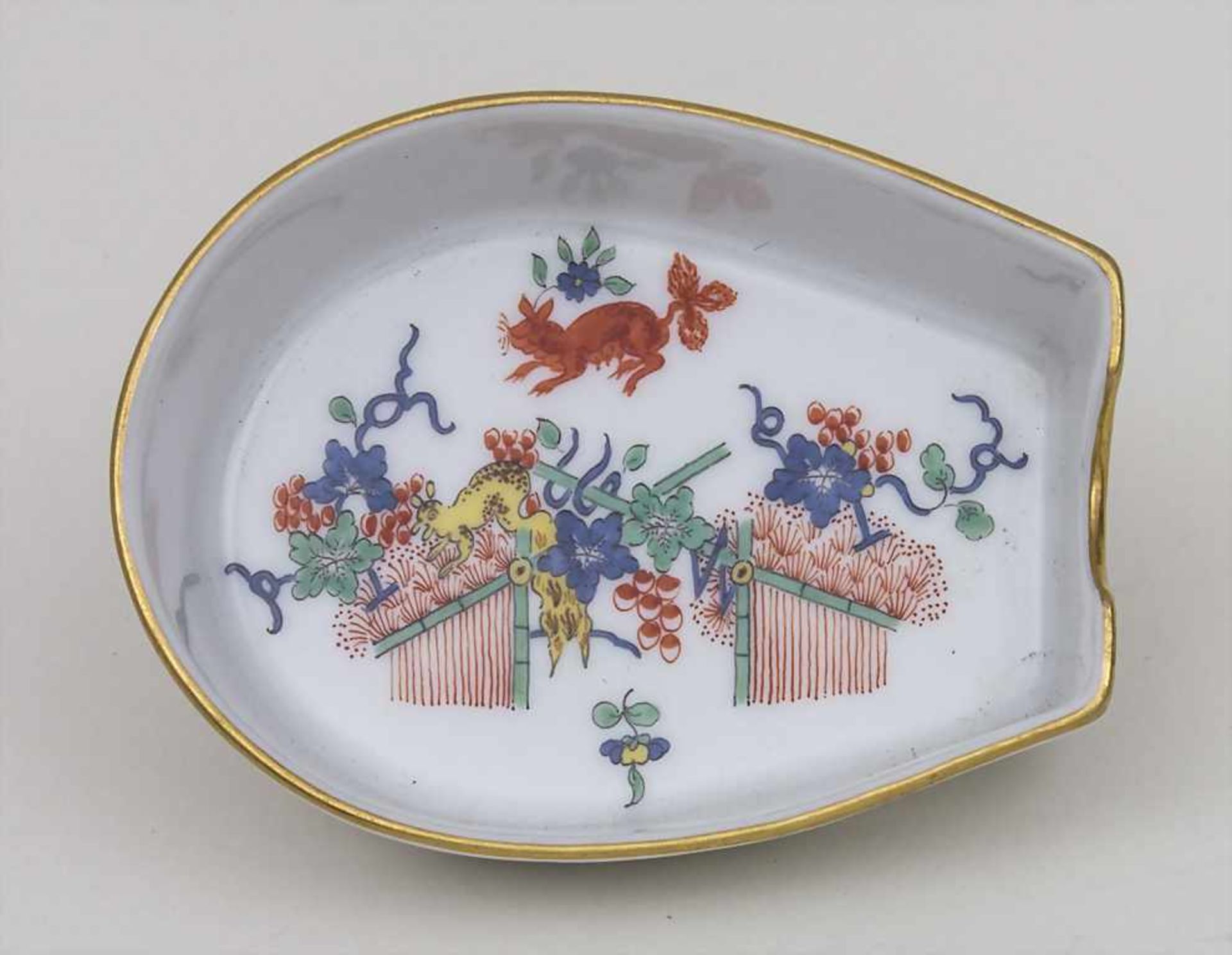 Ascher 'Eichhörnchendekor' / An ashtray with a squirrel, Meissen, Pfeiffer-Zeit, 1924-1934 Material: