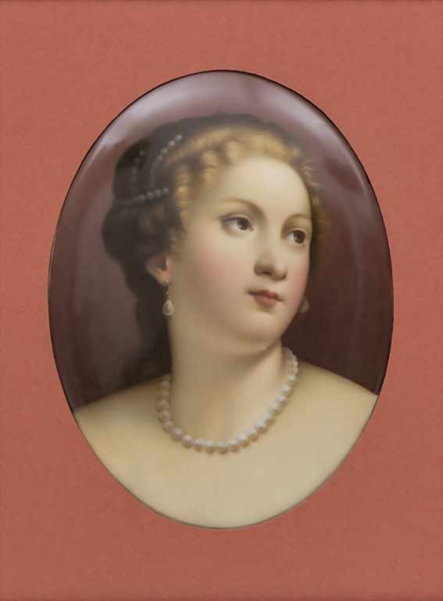 Bildplatte 'Porträt einer jungen Dame' / A porcelain plate, um 1910 Material: Porzellan, polychrom