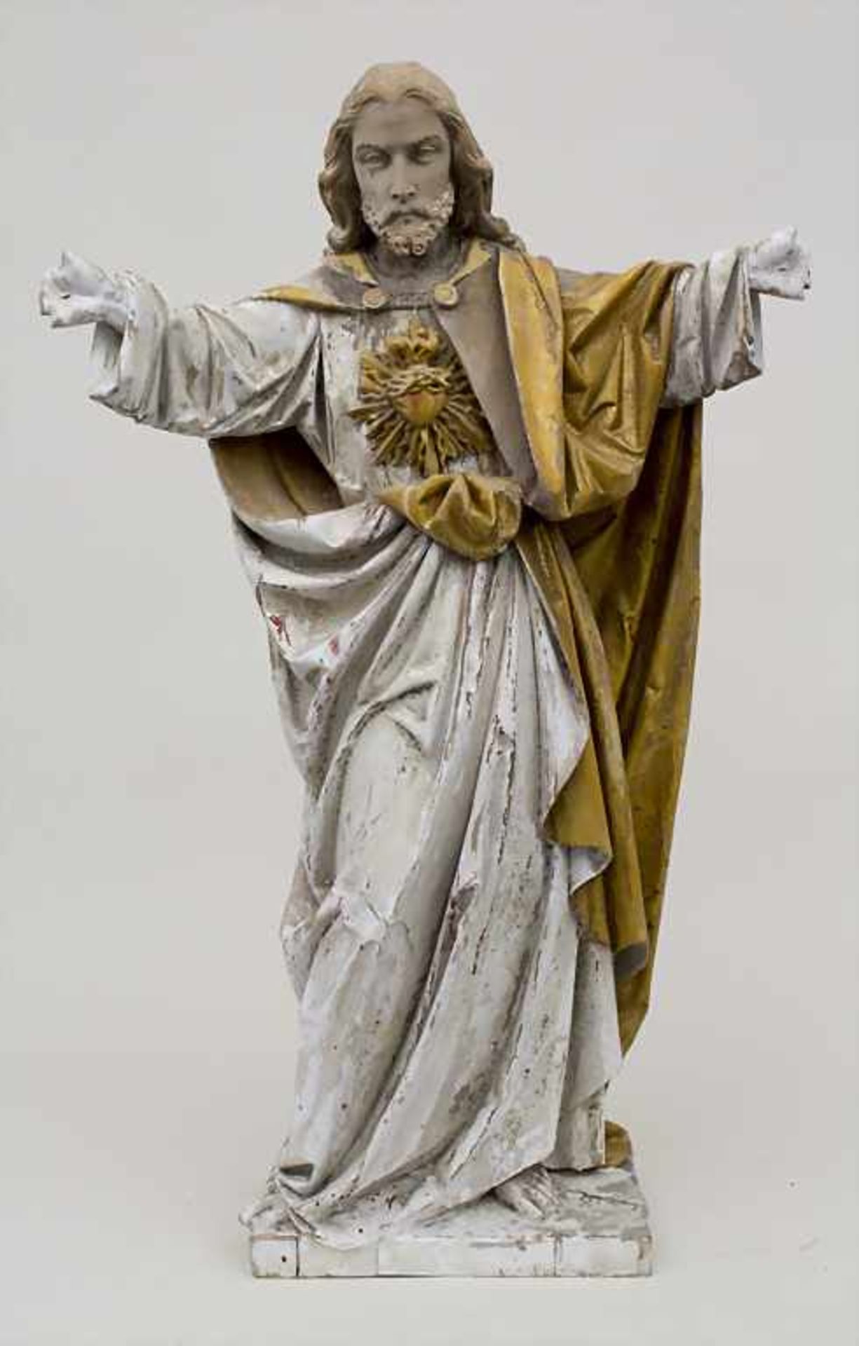Christus mit 'flammendem Herz' / Christ with 'flaming heart', 19./20. Jh. Technik: Holz, geschnitzt,