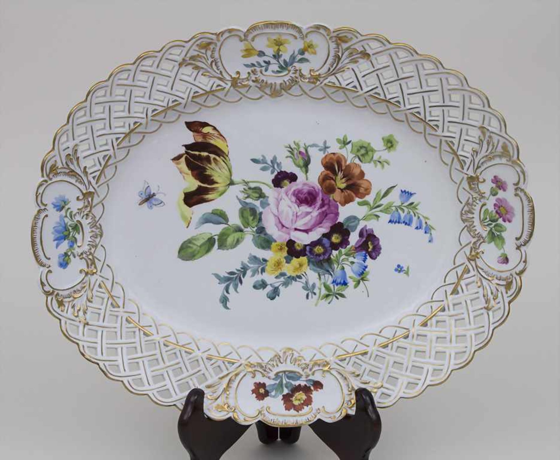 Korbrandschale mit Blumenmalerei / A basket rim bowl with flowers, Meissen, 1774-1814 Material: